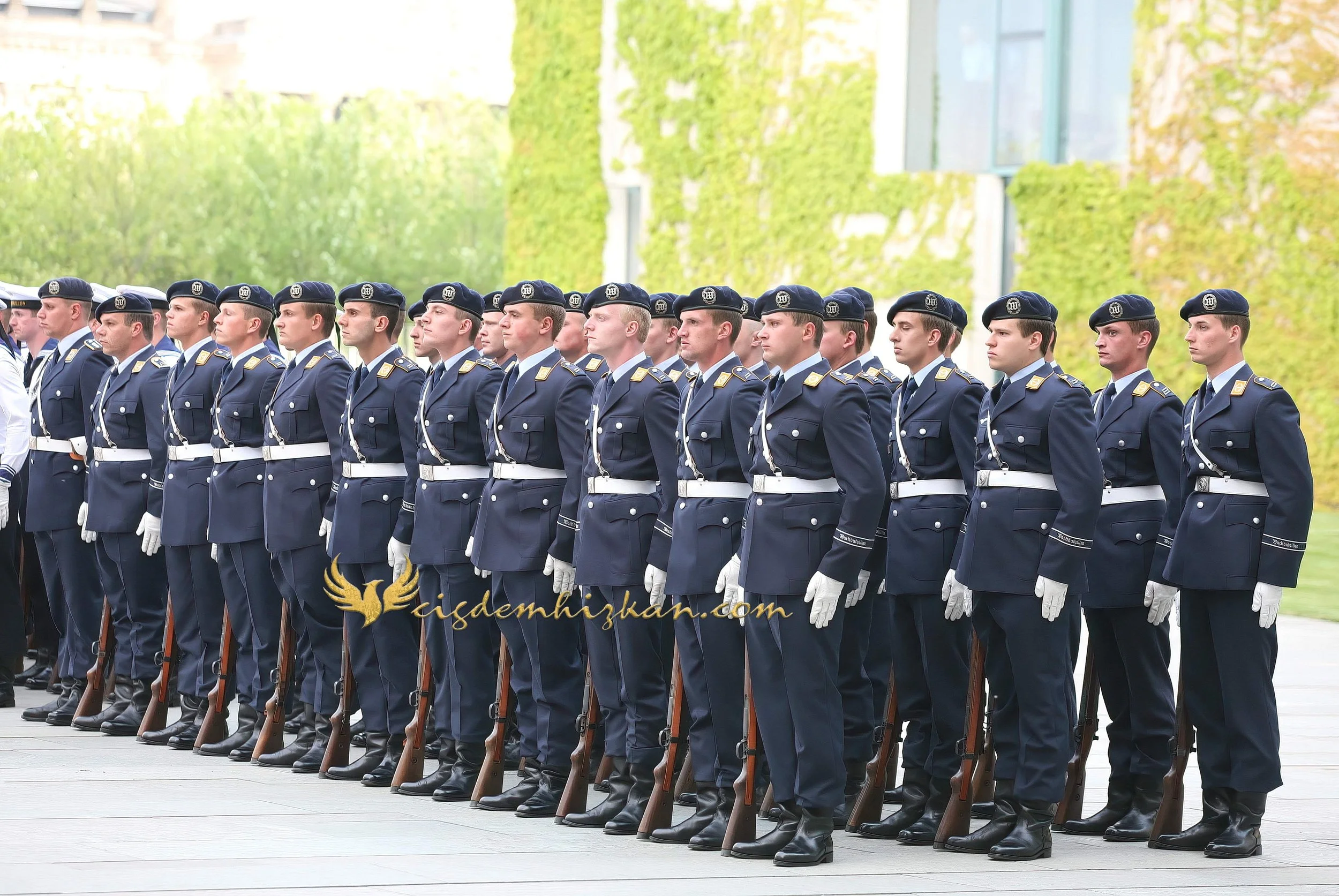 Chancellor Angela Merkel and President Nicolas Sarkozy - Berlin Bundestag 2007 - "Merkozy": Franco-German Relations - Sarkozy's inaugural visit to Berlin - Military Ceremony
