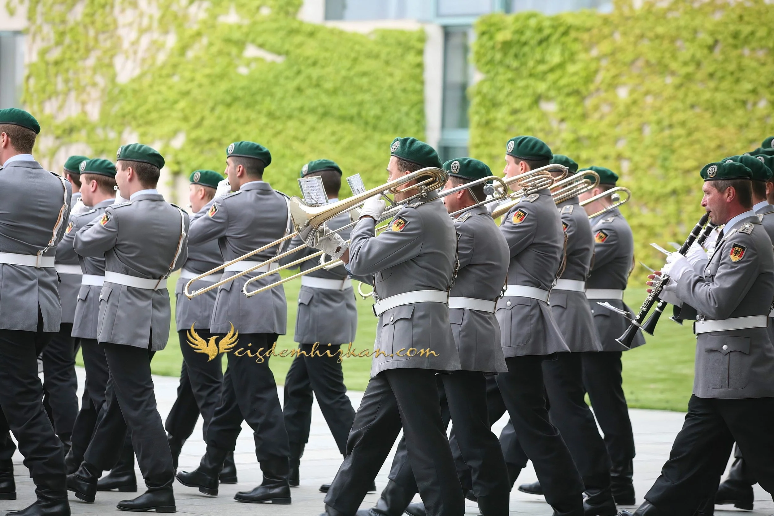 Chancellor Angela Merkel and President Nicolas Sarkozy - Berlin Bundestag 2007 - "Merkozy": Franco-German Relations - Sarkozy's inaugural visit to Berlin - Military Ceremony