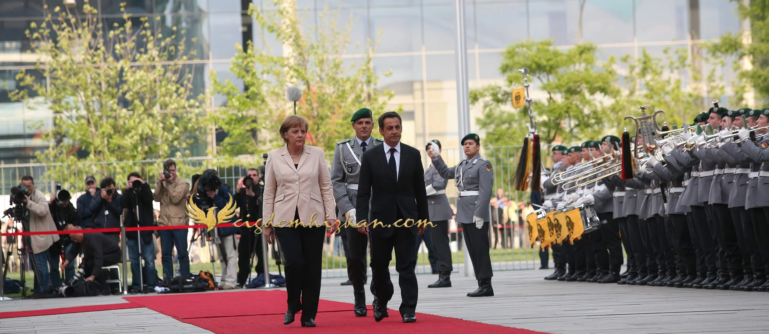 Chancellor Angela Merkel and President Nicolas Sarkozy - Berlin Bundestag 2007 - "Merkozy": Franco-German Relations - Sarkozy's inaugural visit to Berlin - Military Ceremony