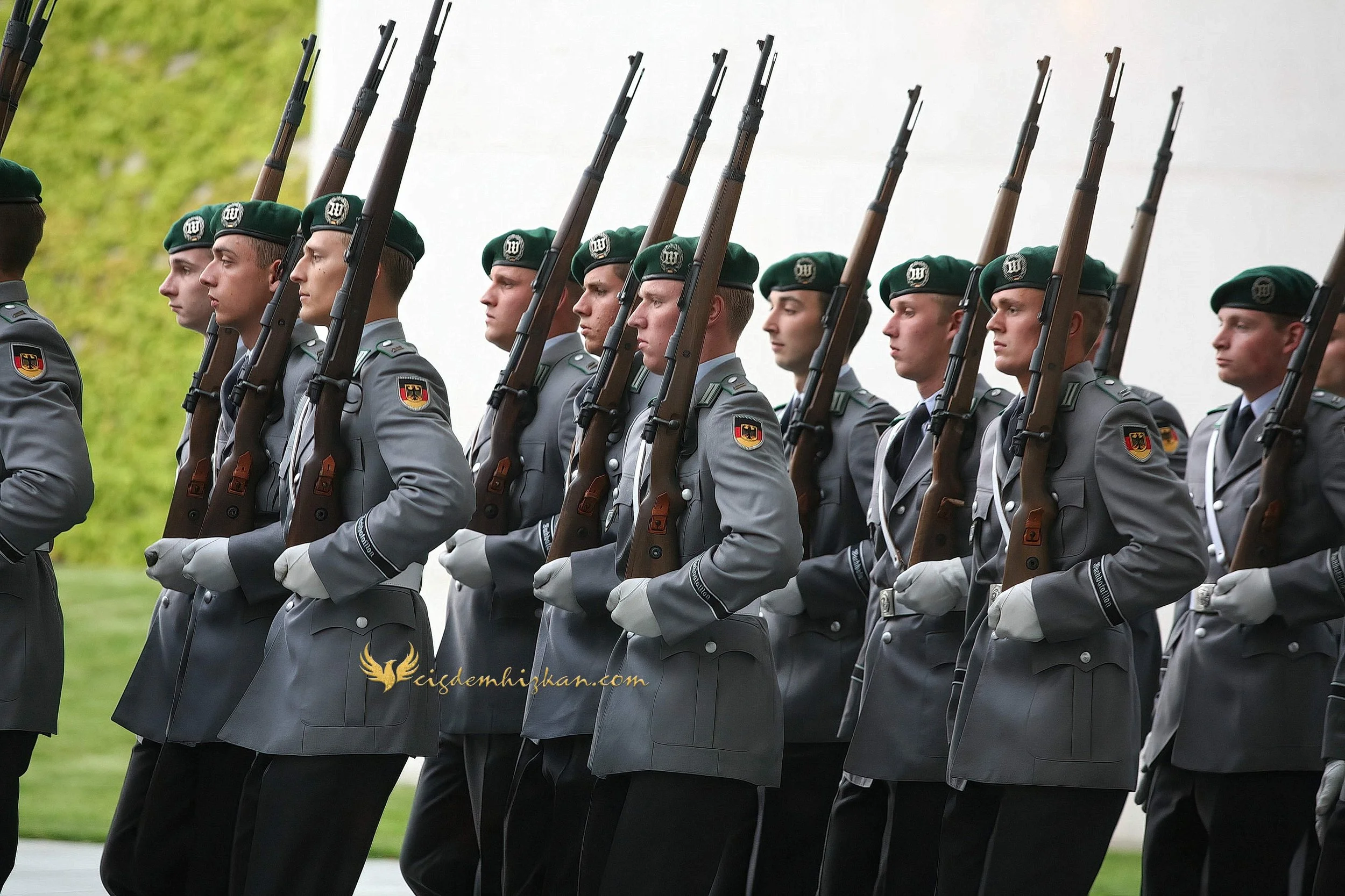 Chancellor Angela Merkel and President Nicolas Sarkozy - Berlin Bundestag 2007 - "Merkozy": Franco-German Relations - Sarkozy's inaugural visit to Berlin - Military Ceremony
