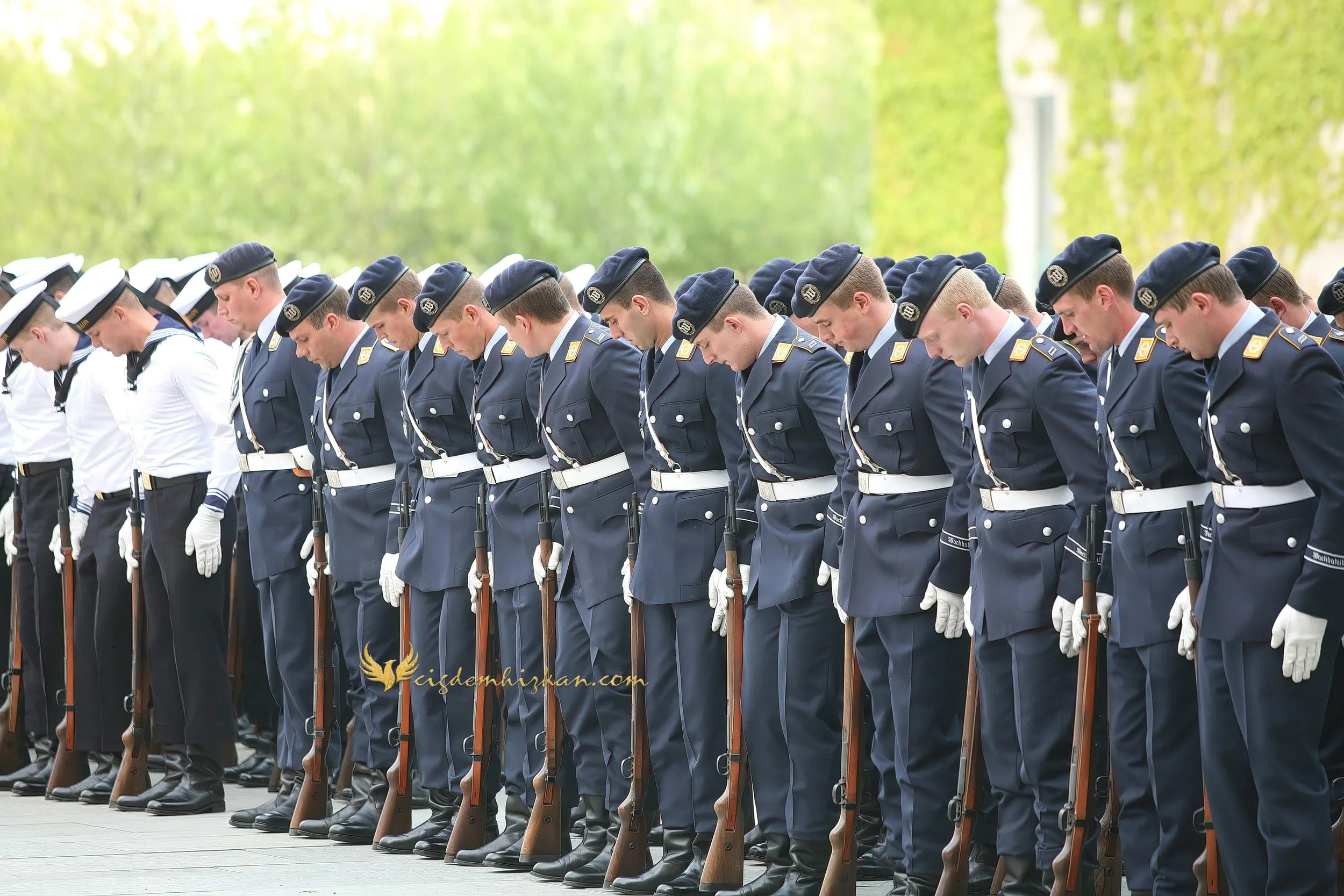 Chancellor Angela Merkel and President Nicolas Sarkozy - Berlin Bundestag 2007 - "Merkozy": Franco-German Relations - Sarkozy's inaugural visit to Berlin - Military Ceremony
