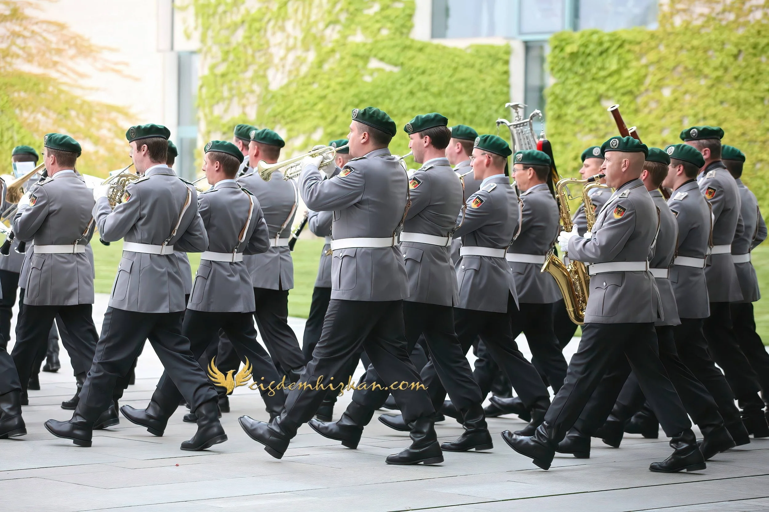 Chancellor Angela Merkel and President Nicolas Sarkozy - Berlin Bundestag 2007 - "Merkozy": Franco-German Relations - Sarkozy's inaugural visit to Berlin - Military Ceremony
