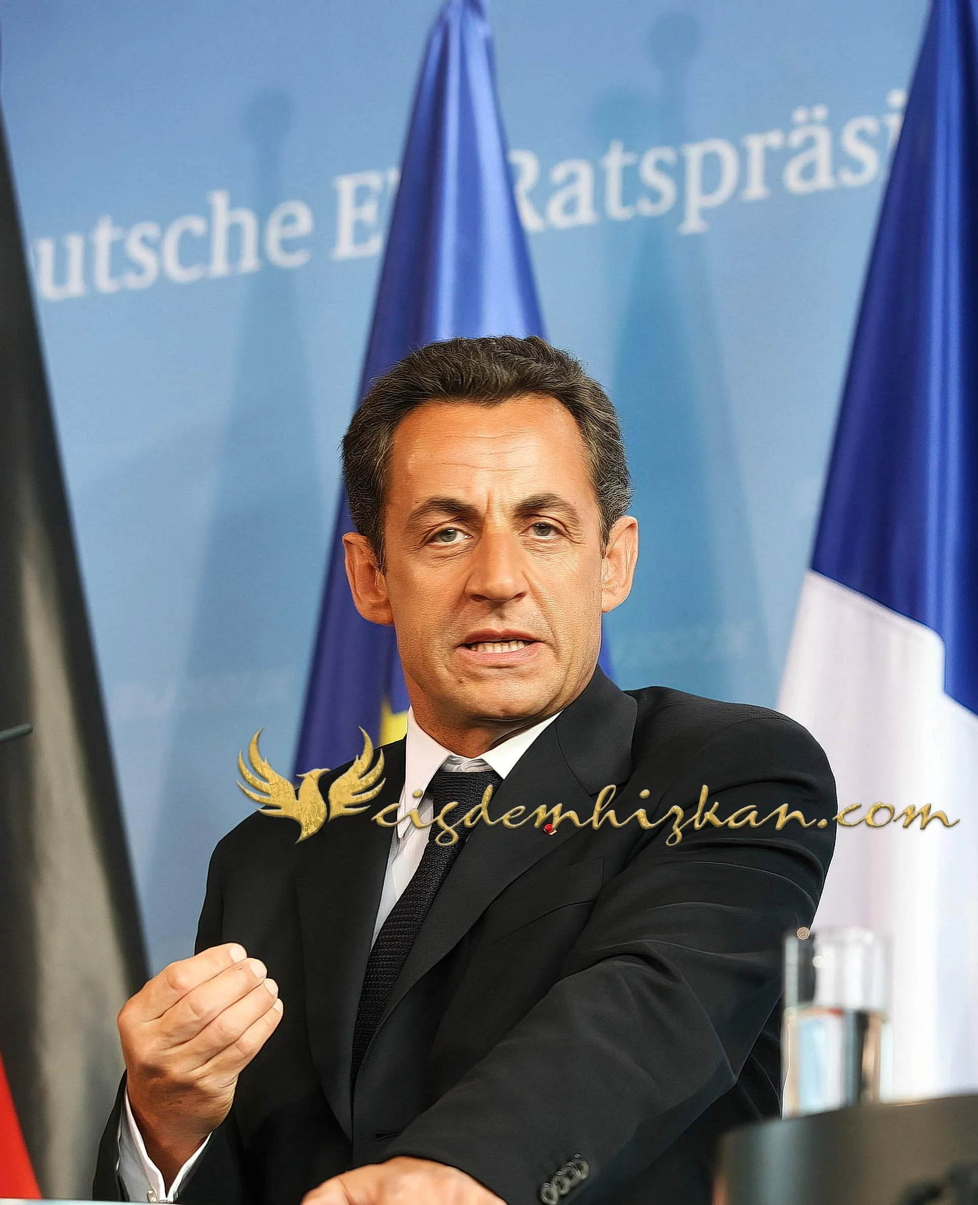 Chancellor Angela Merkel and President Nicolas Sarkozy - Berlin Bundestag 2007 - "Merkozy": Franco-German Relations - Sarkozy's inaugural visit to Berlin - Military Ceremony