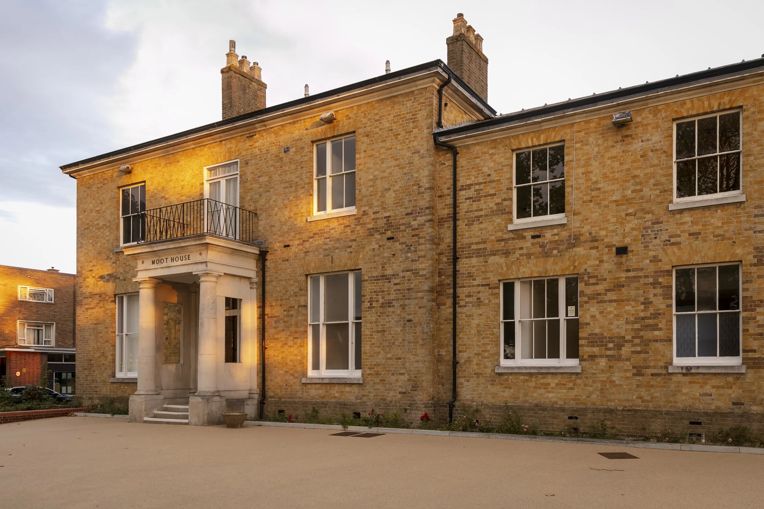 Why Moot House in Harlow Is a Wonderful Wedding Venue