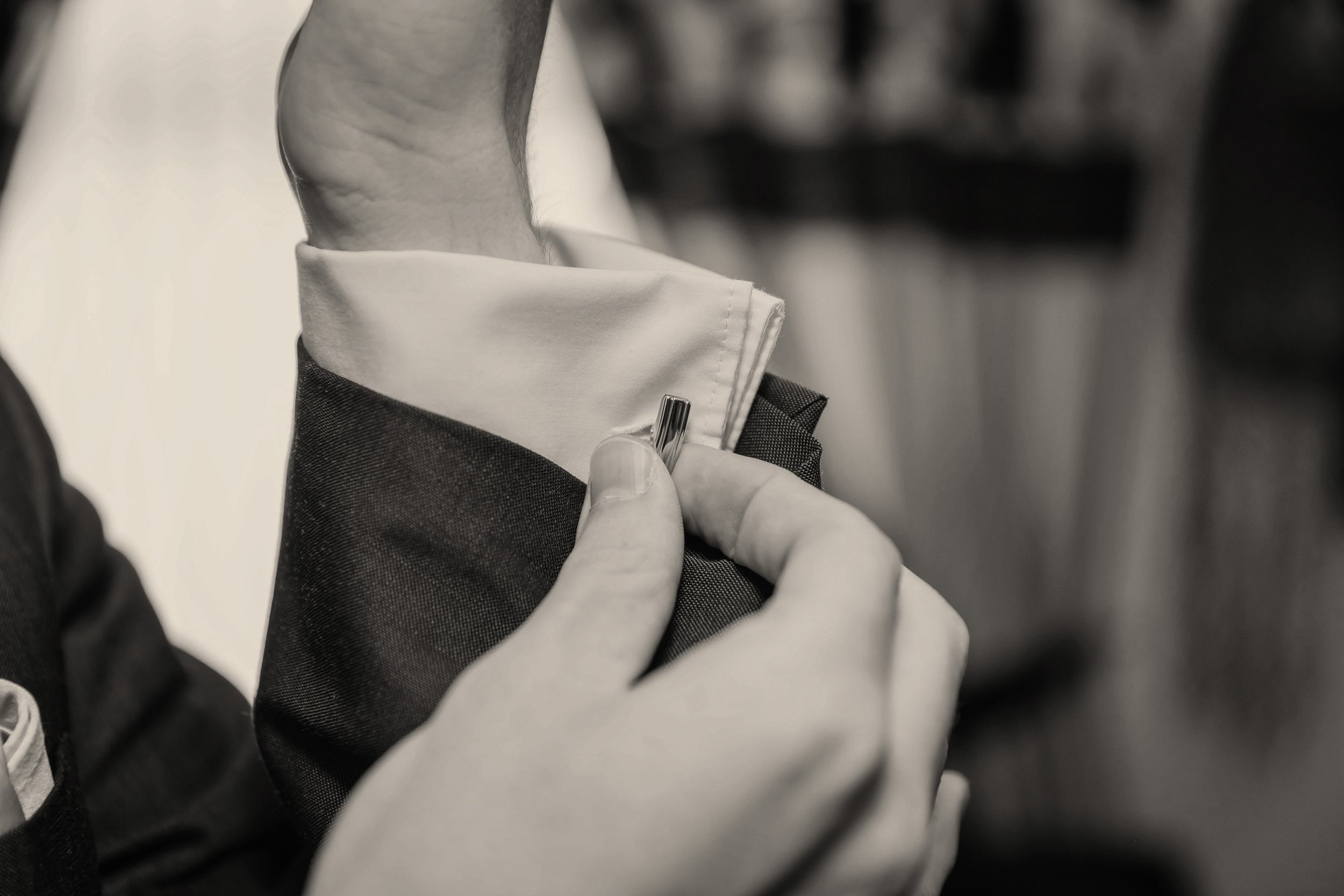 Mrs and Mrs Cully 2021-187- bw.JPG