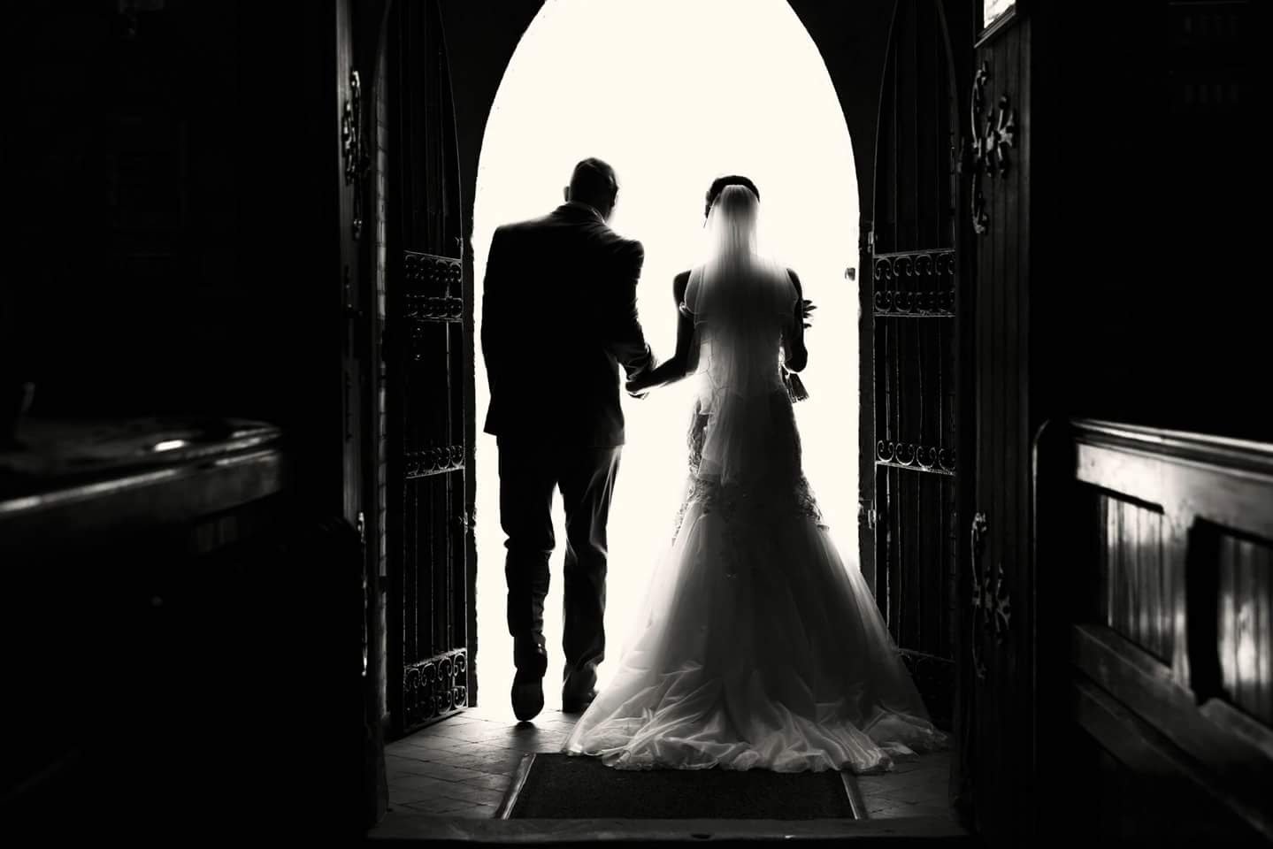 The Art of the Wedding: Turning Moments into Timeless Wedding Art