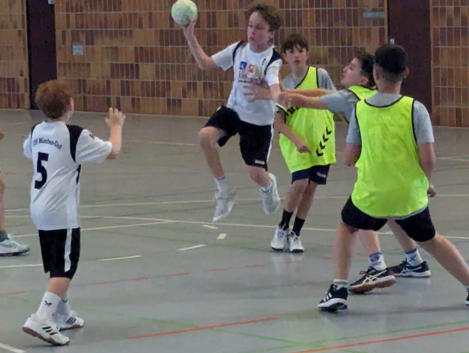 tsv_muenschen_ost_handball_26_27_mD_pic2.jpeg