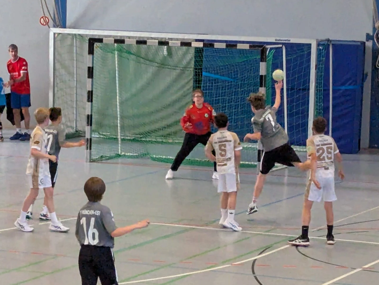 tsv_muenschen_ost_handball_26_27_mD_pic8.jpeg