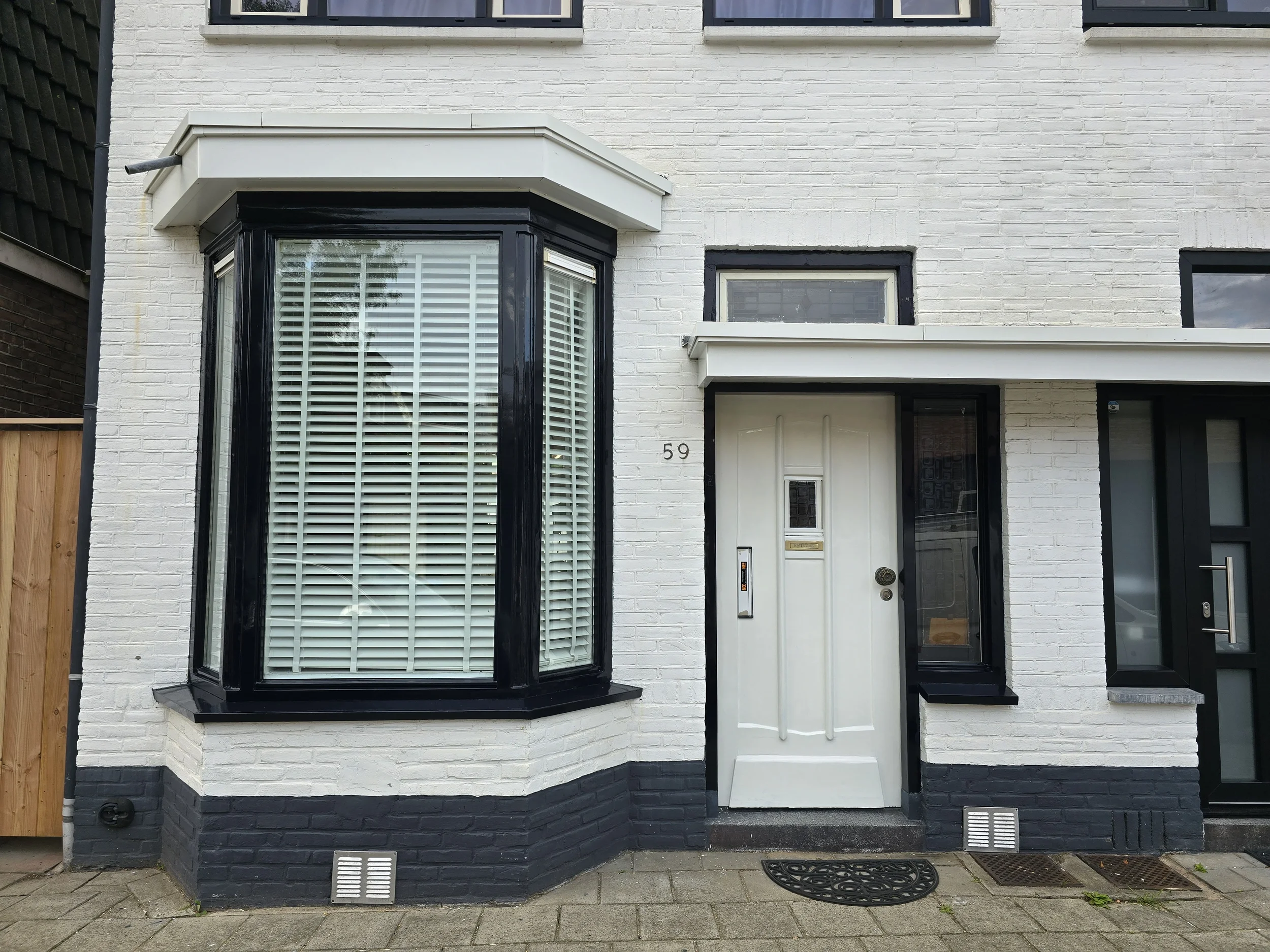 Renovlies aanbrengen wanden Hengelo - vakkundig schilderwerk