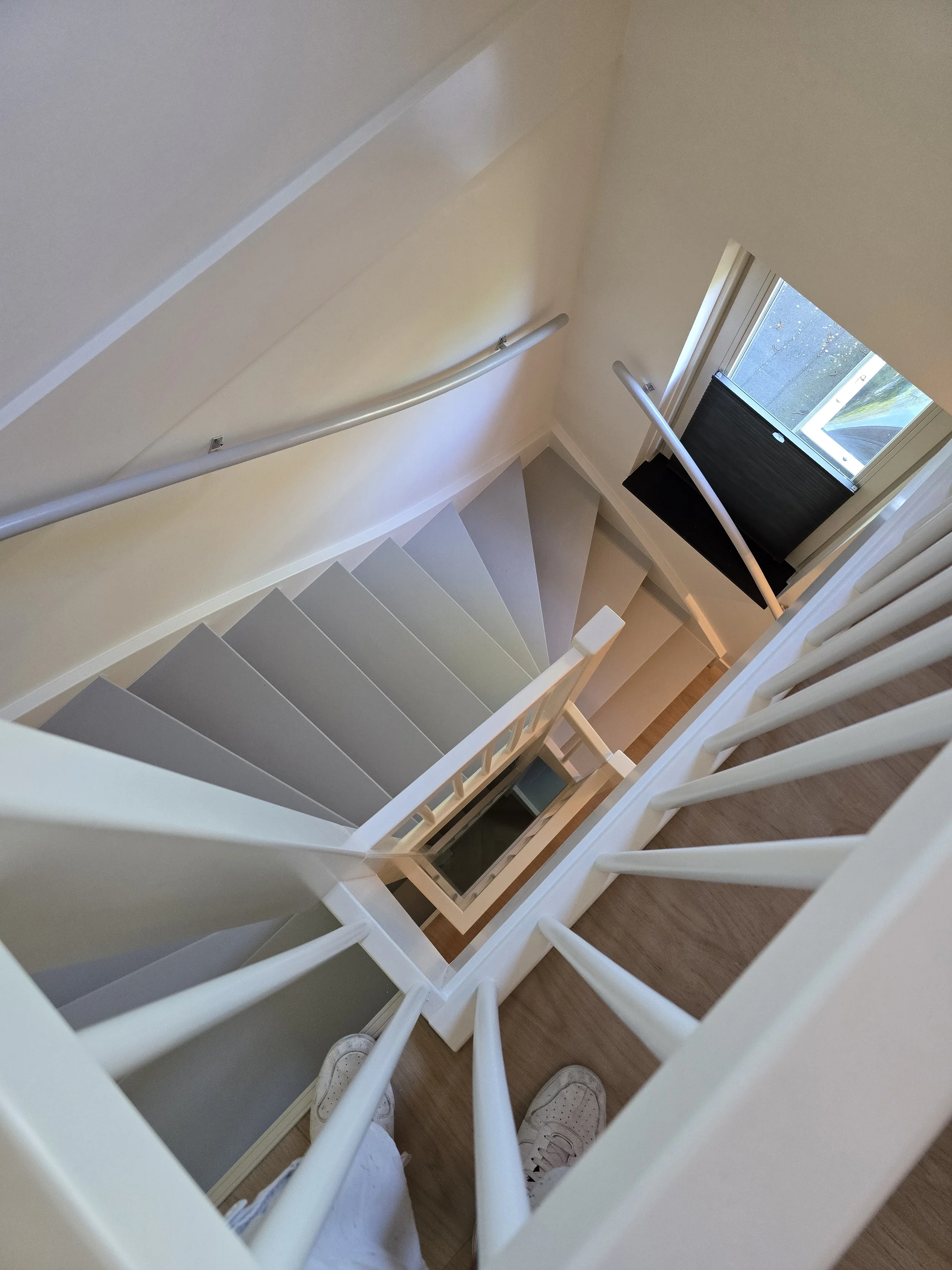 Plafond schilderen Enschede - strak afgewerkt