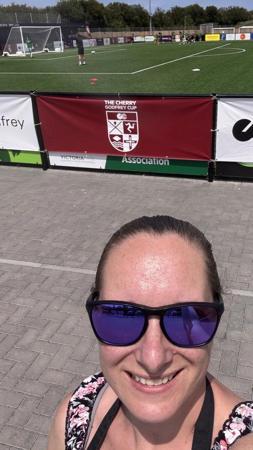 sports-event-face-painter-guernsey