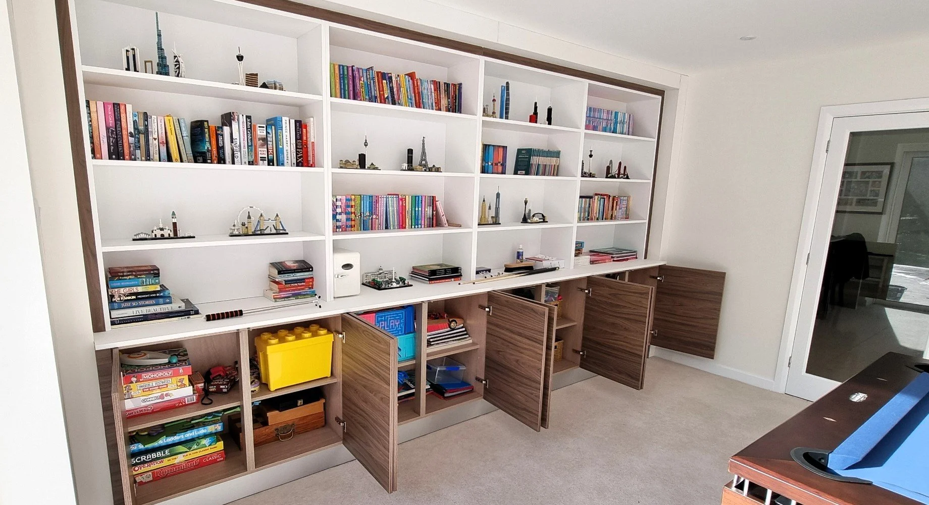 Crown Imperial Contemporary Furniture