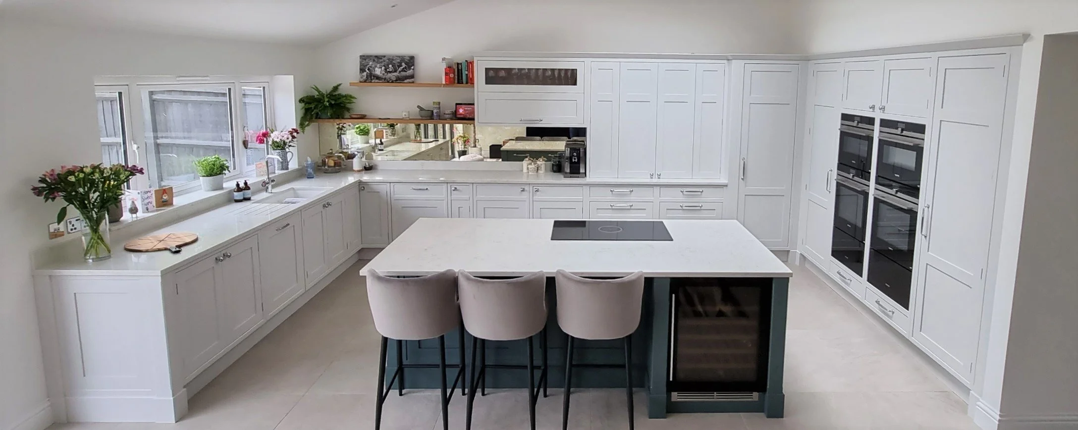 In-Frame Shaker Kitchen