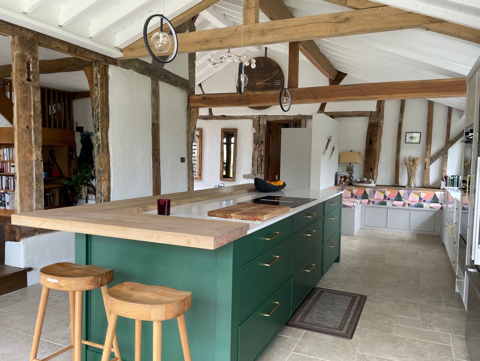 Contemporary Micro-Shaker Handmade kitchen