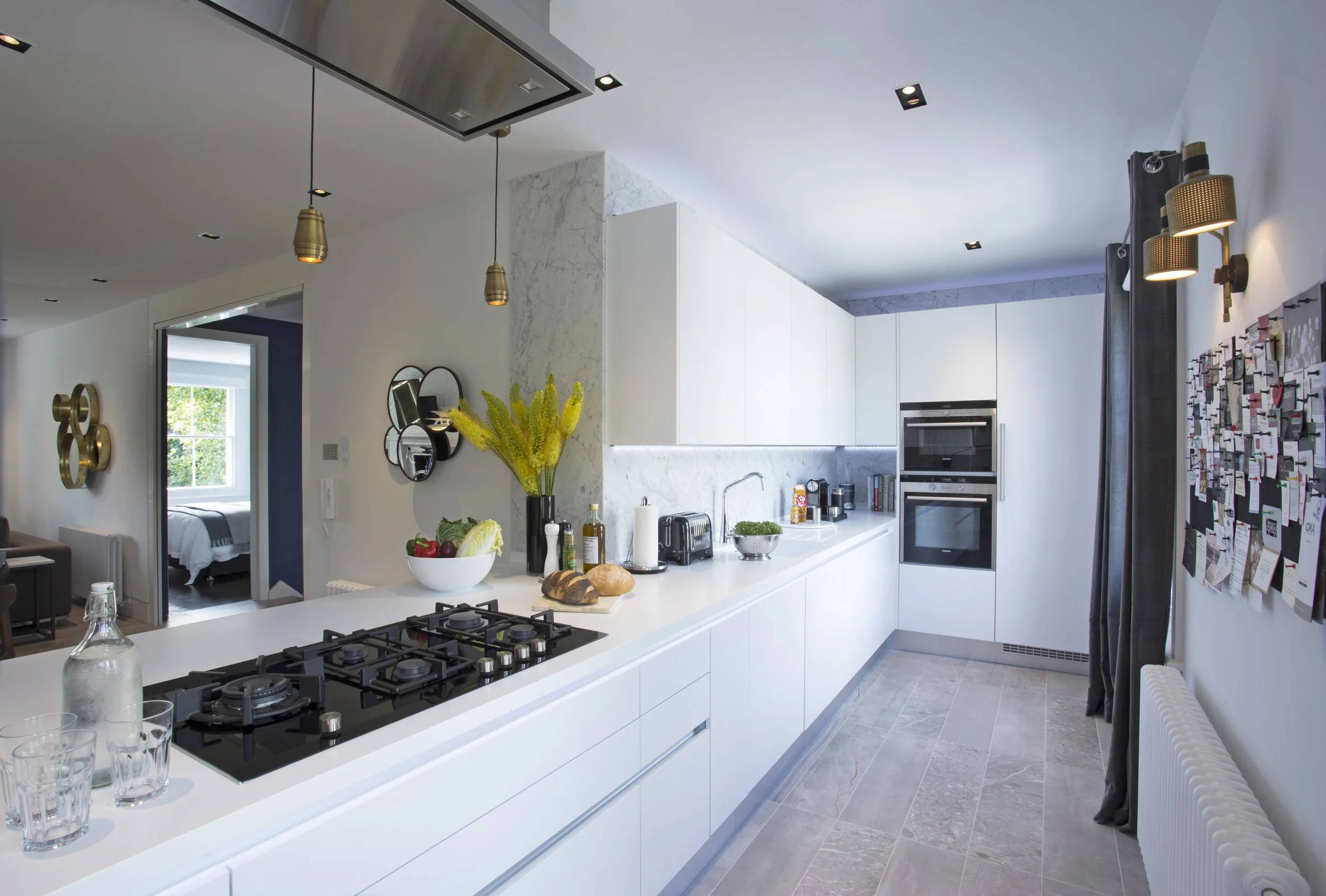 Crown Imperial Zeluso White Kitchen