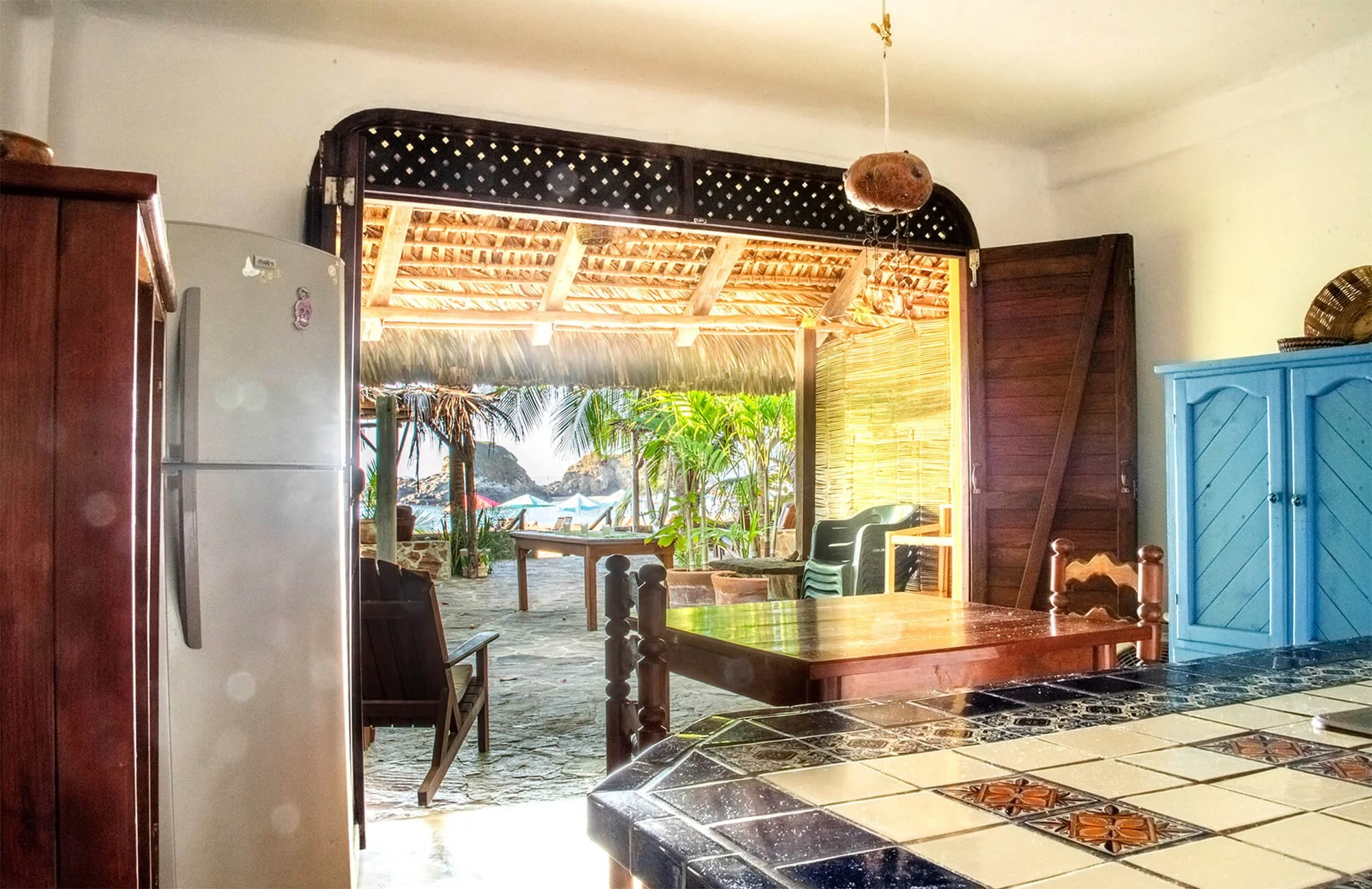 Unit 2 Kitchen Left-2.jpg
