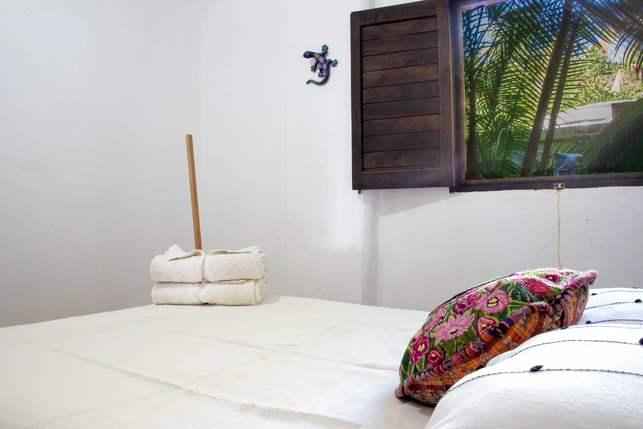 Unit 1 Bed 2-2-1.jpg