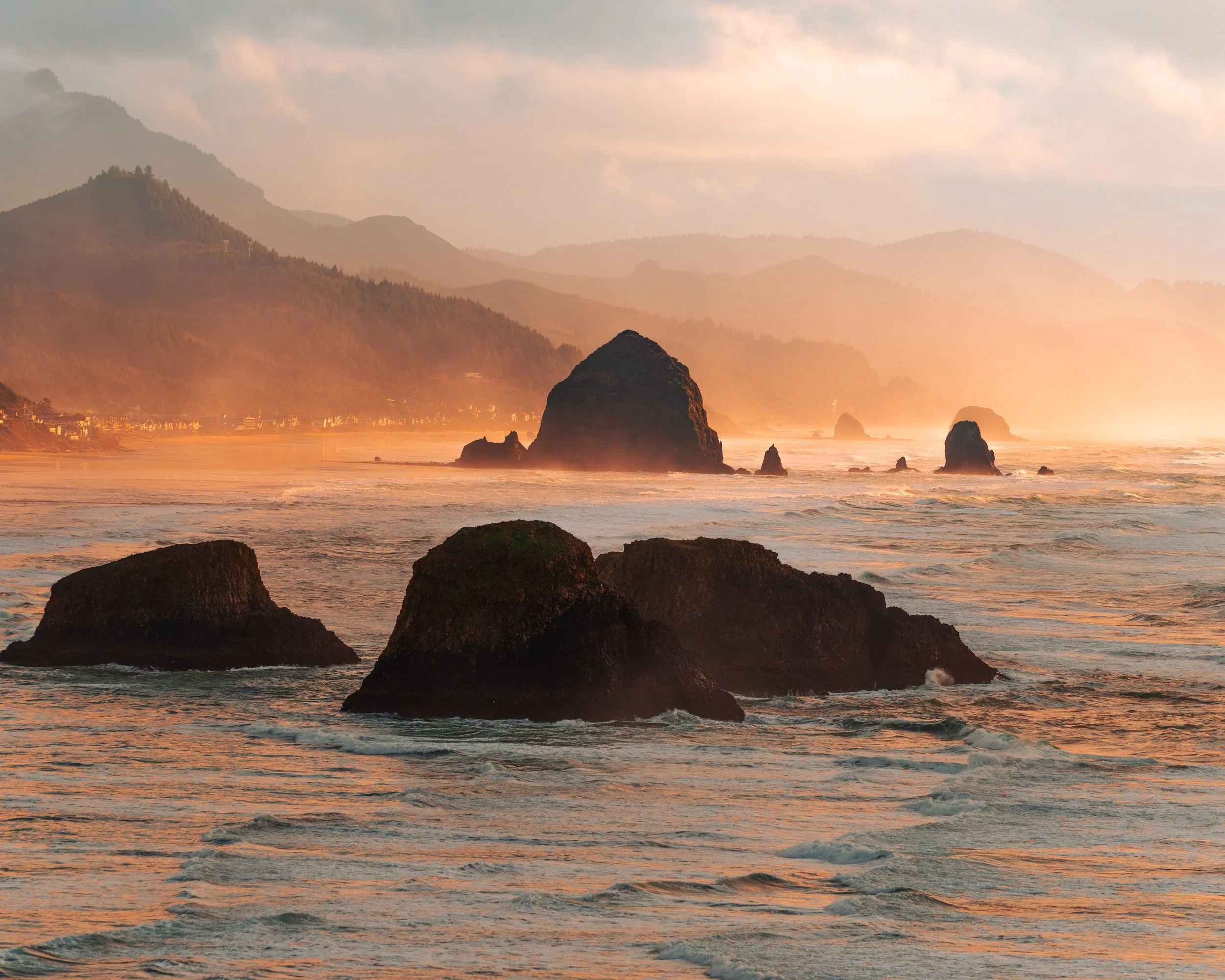 Elcola State Park Overlook Sunsetlow res.jpg