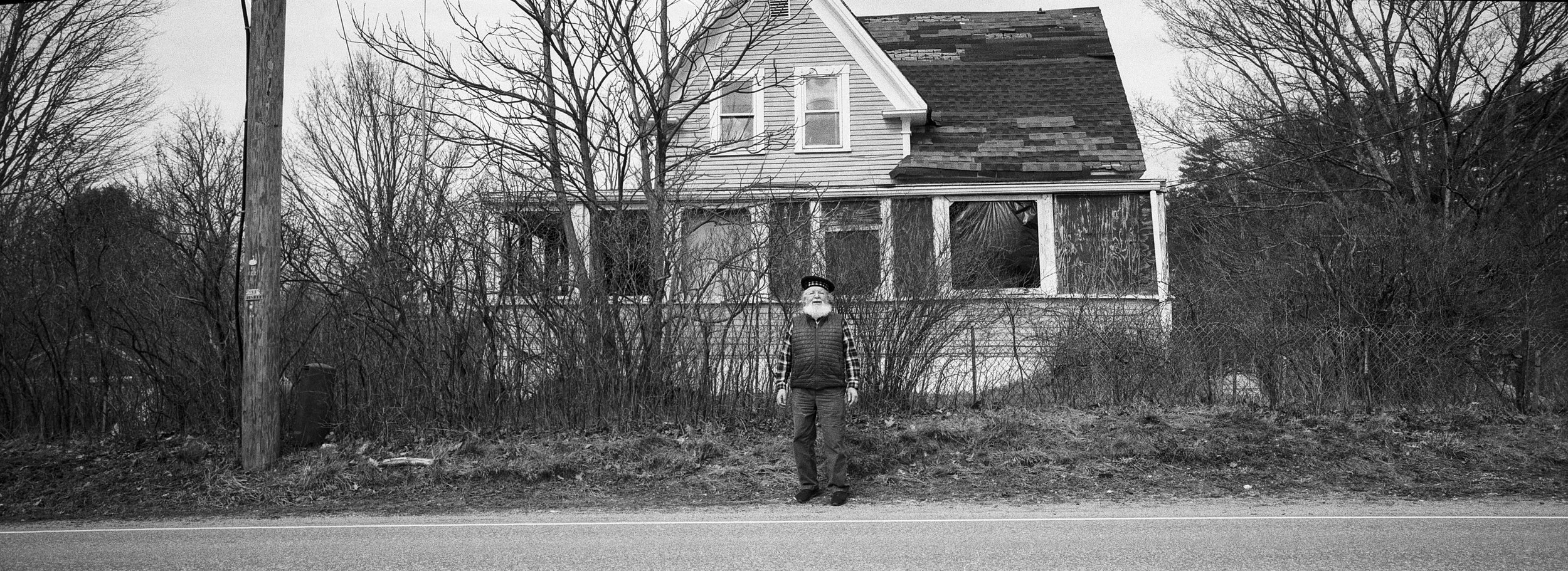 - XPAN II / 45mm /  Ilford HP5+