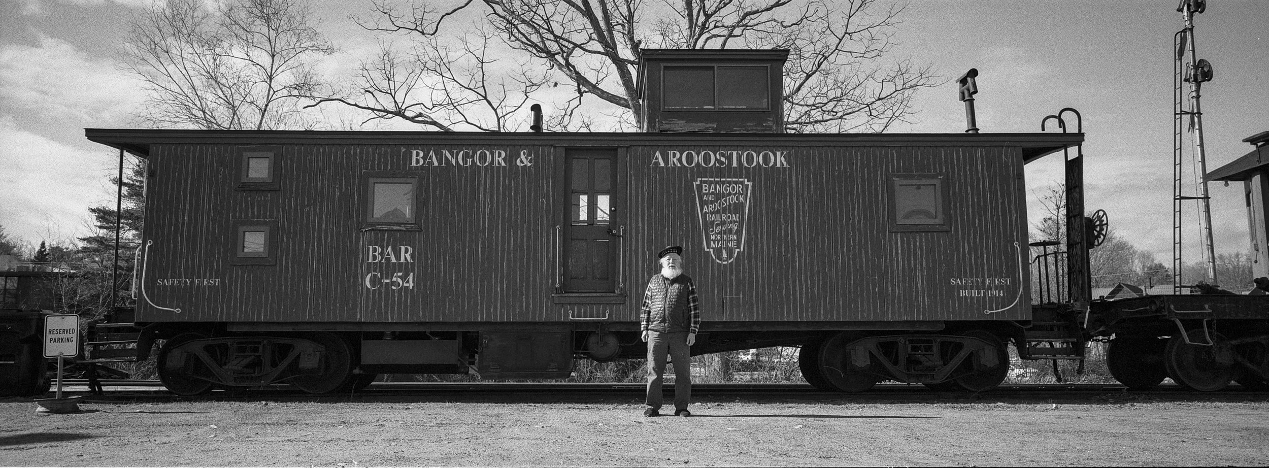 - XPAN II / 45mm /  Ilford HP5+