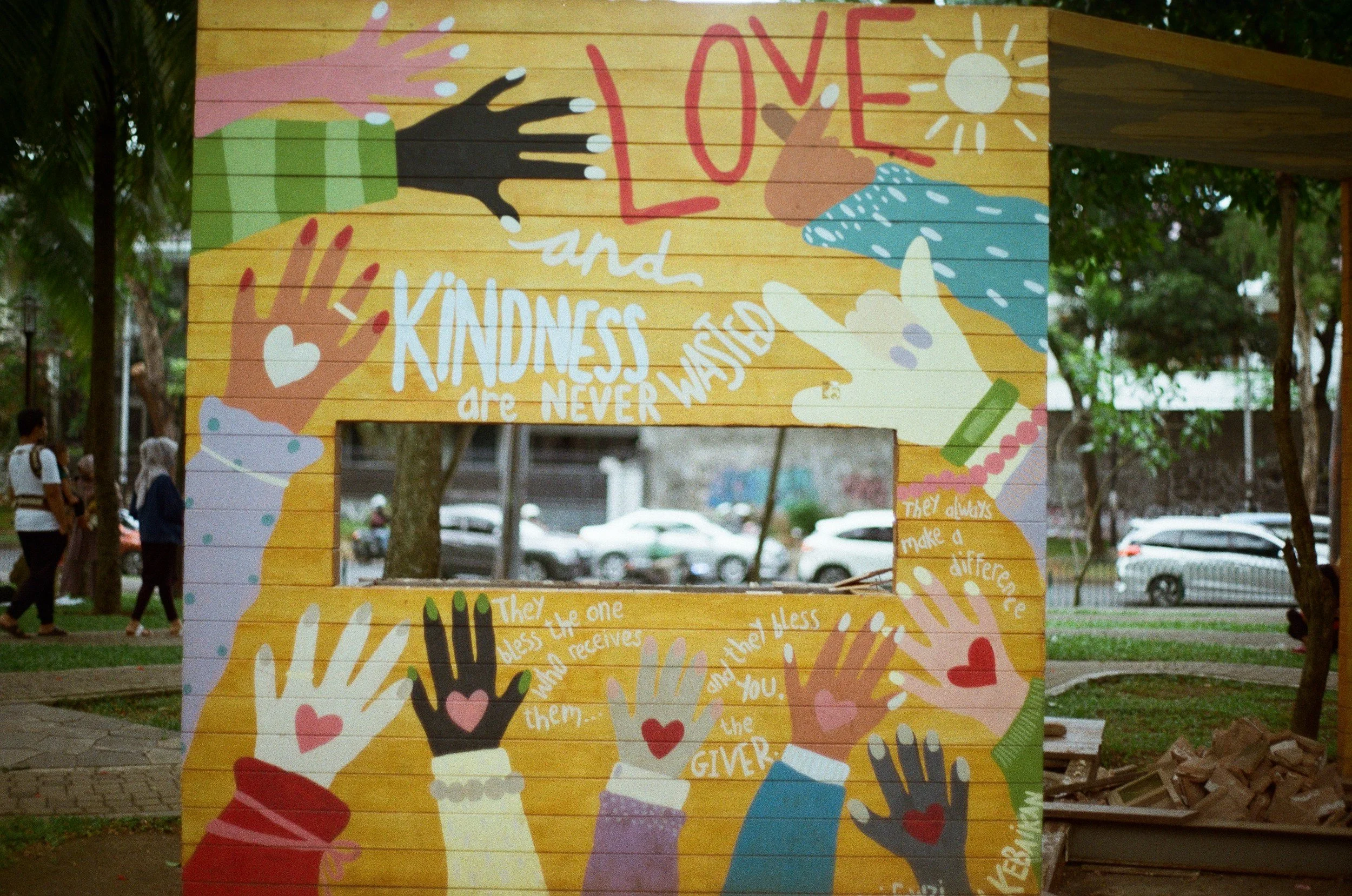 Kindness in the Small Moments