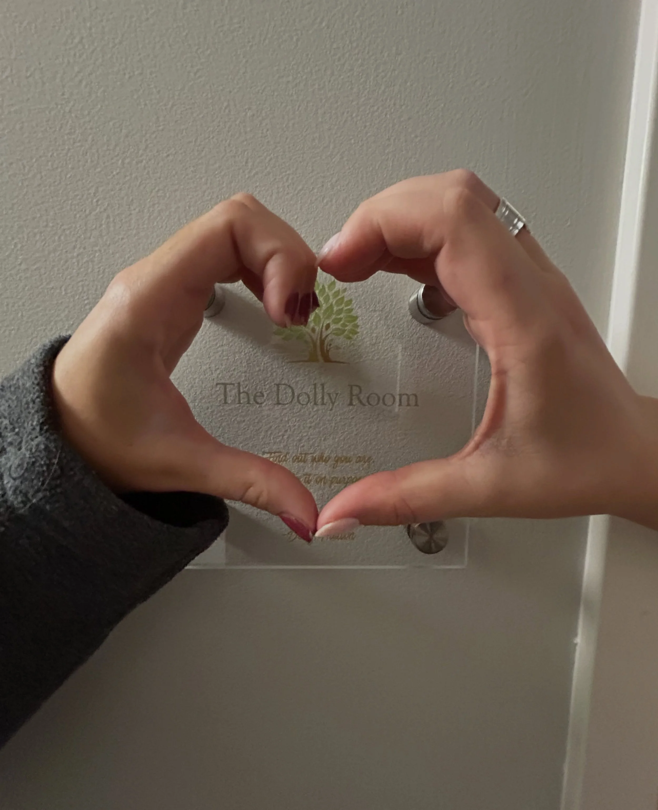 Today we&rsquo;re holding space for the legacy of Dolly Parton, whose imagination, kindness, and generosity have touched generations of children and families. 🤍

Our &ldquo;Dolly&rdquo; Room is more than just a playroom. It&rsquo;s a space where cre