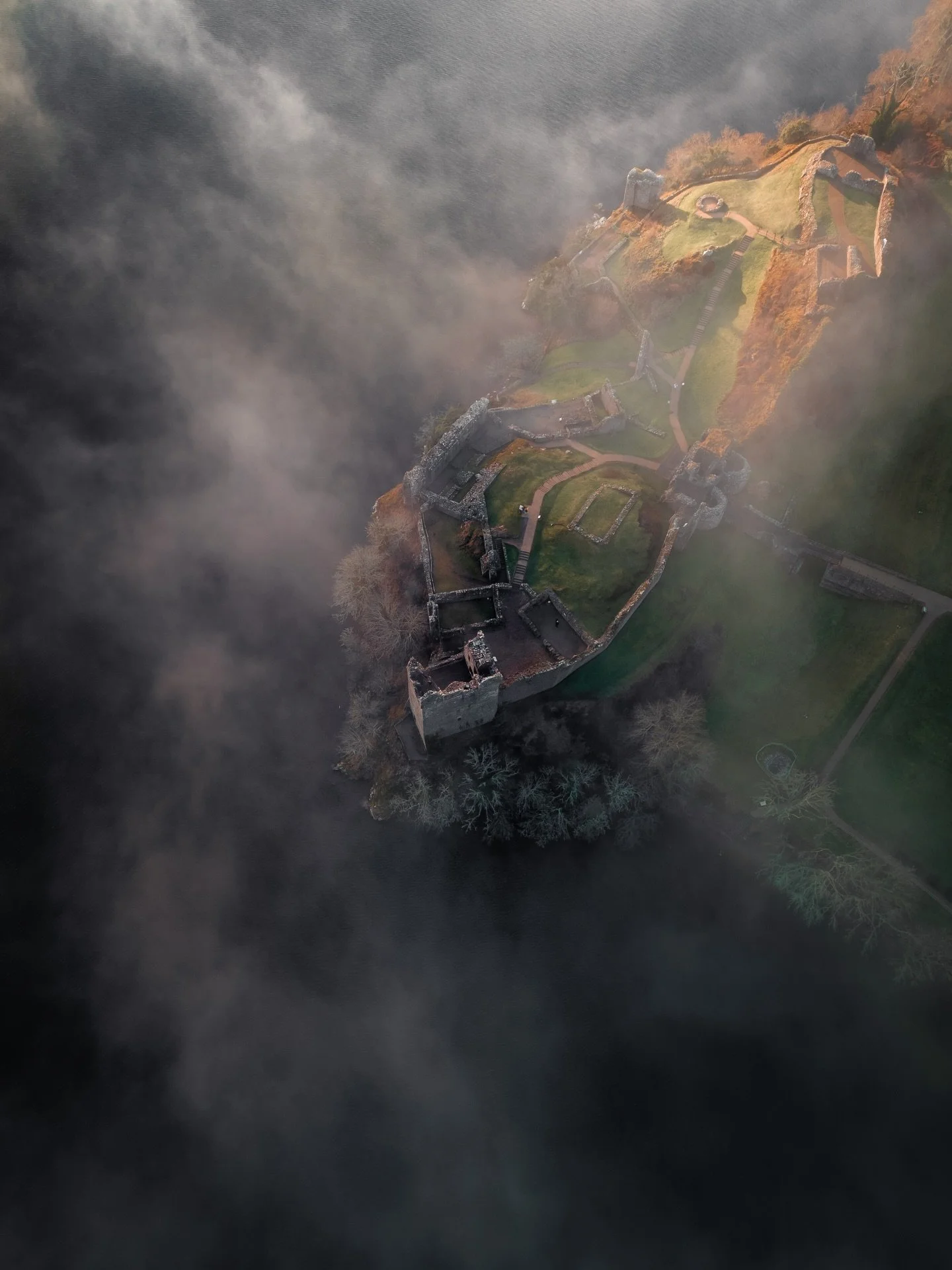 Urquhart Castle, Loch Ness from the clouds. #lochness #inverness #scottishhighlands #scotlandexplore