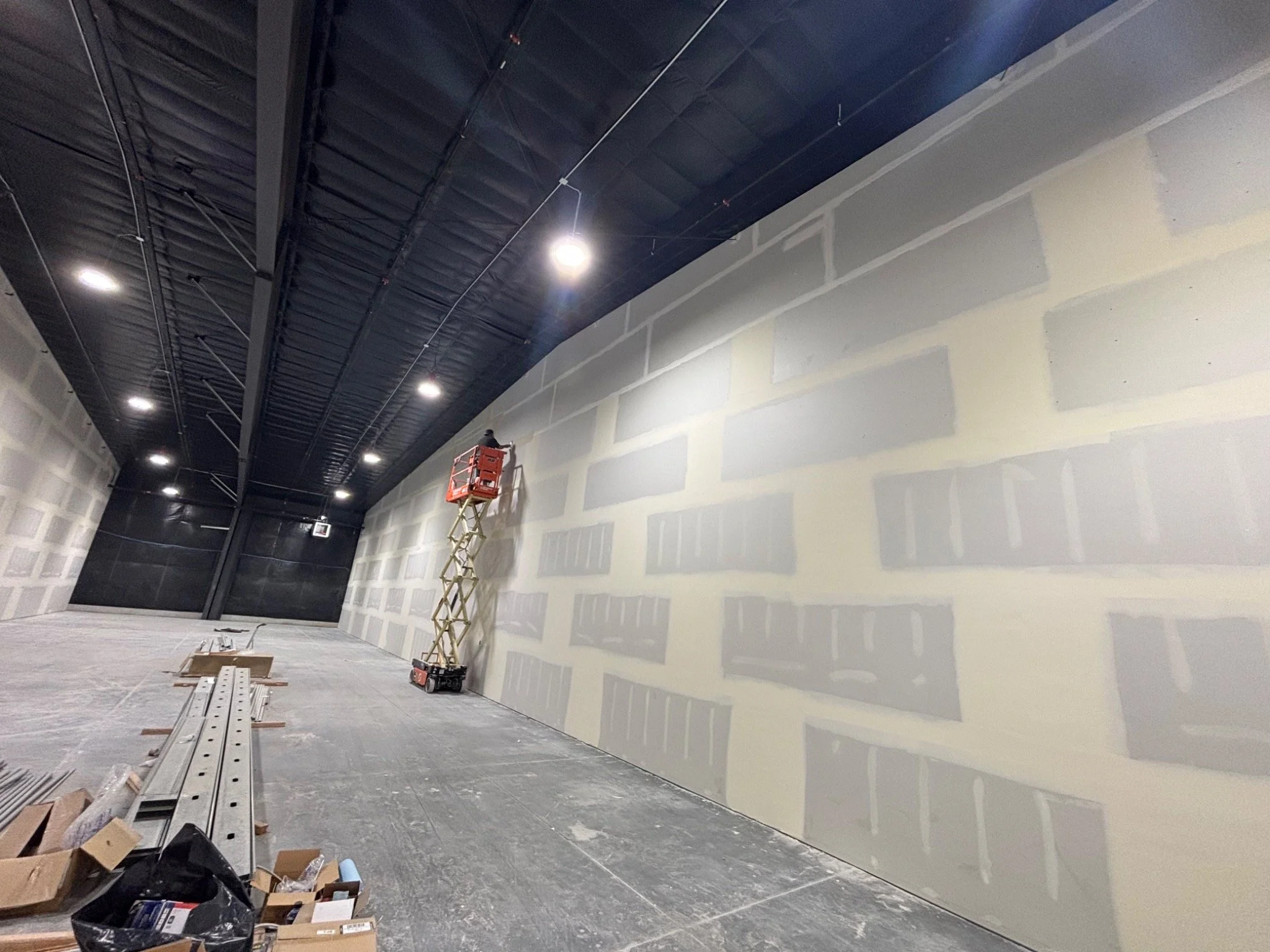 tim-james-drywall-commercial-high-wall-finishing-01.jpeg