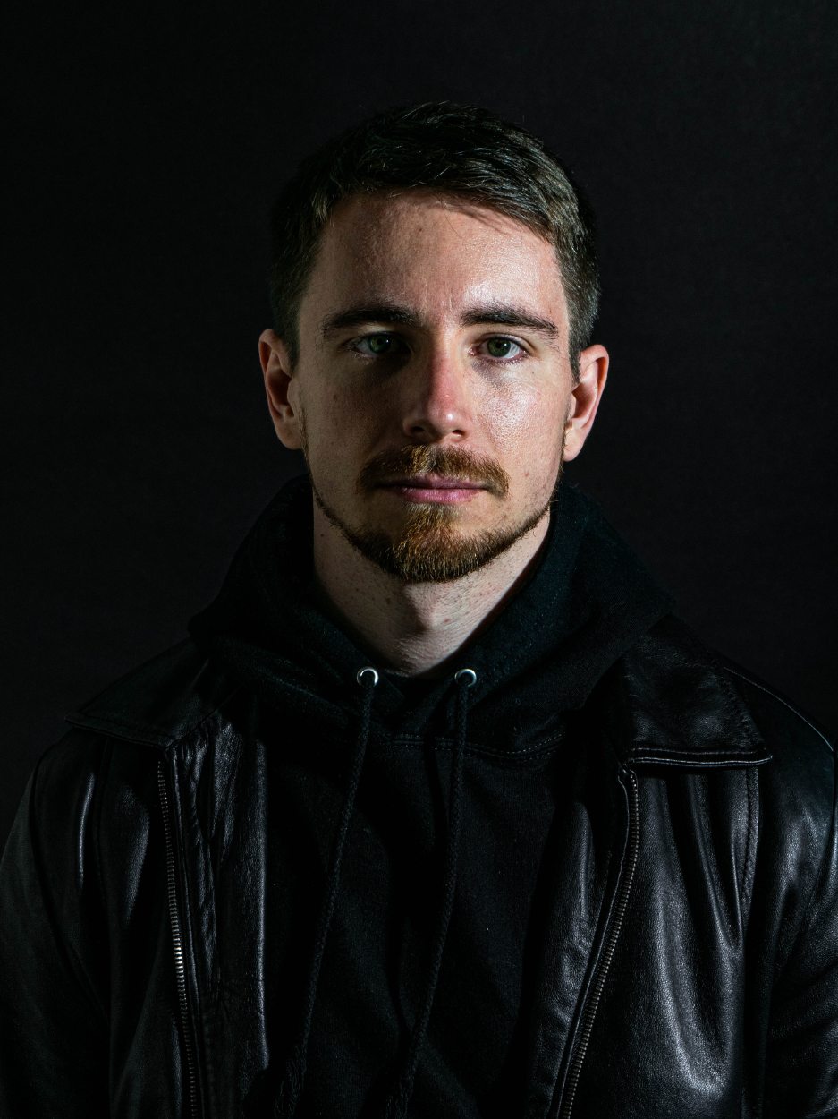 Musician Studio headshots hampshire.png
