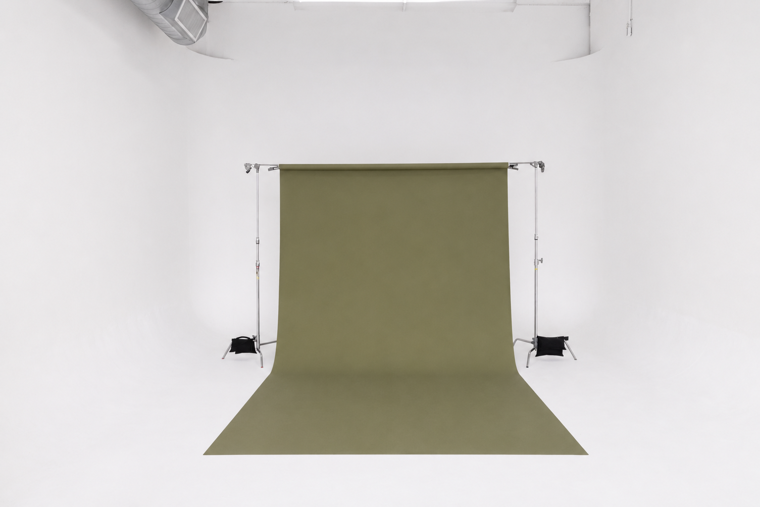 9'SEAMLESSPAPER_SAVAGE_34olivegreen.png
