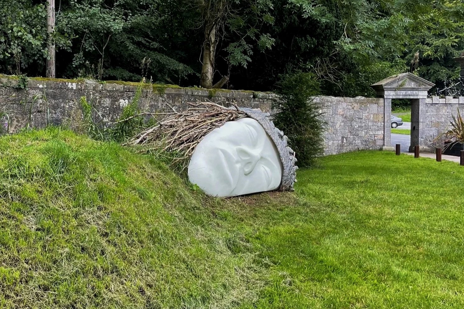 Queen Banba | Rossmore Park