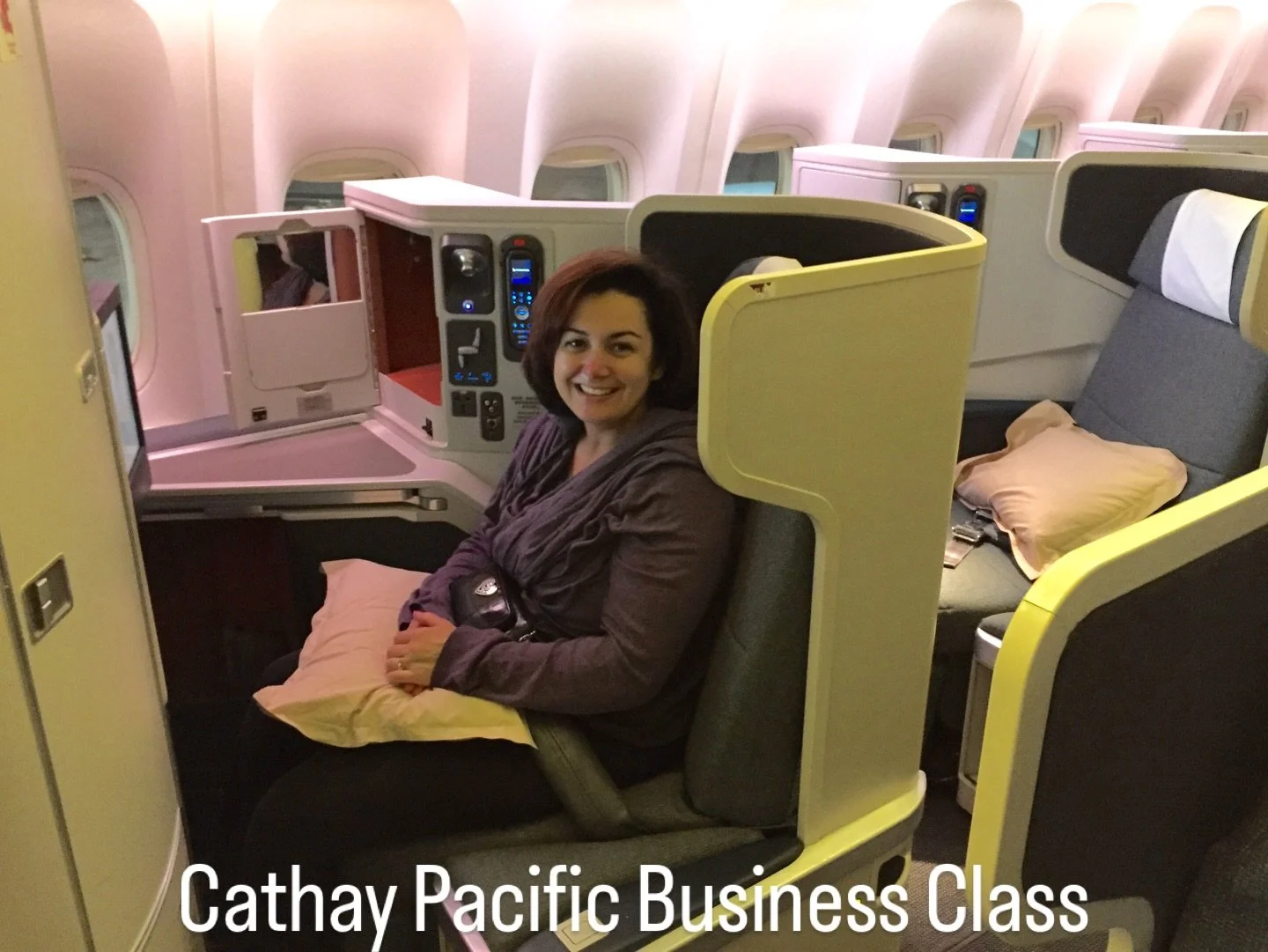 International Business vs. First Class: What&rsquo;s the Real Difference?

Thinking of splurging on your next international flight? Note that we are strictly comparing long-haul, intercontinental travel. The cabin labeled &ldquo;First Class&rdquo; on
