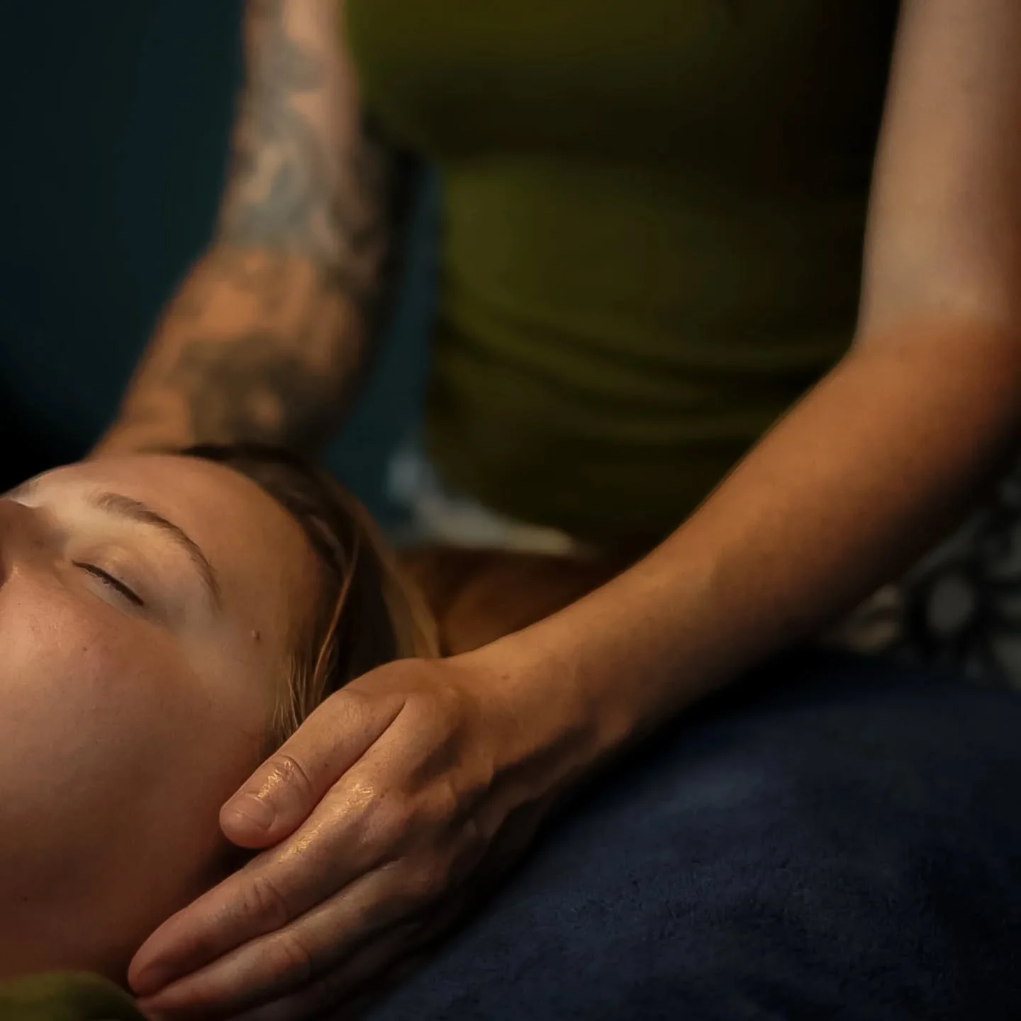 When you come for a holistic treatment at Coast, we prioritise... 

✨️How your body feels, over how it appears.
✨️Letting go, not holding in. 
✨️Noticing, never judging. 
✨️Feeling, rather than sculpting. 
✨️Intuition, instead of routine. 
✨️Soothing