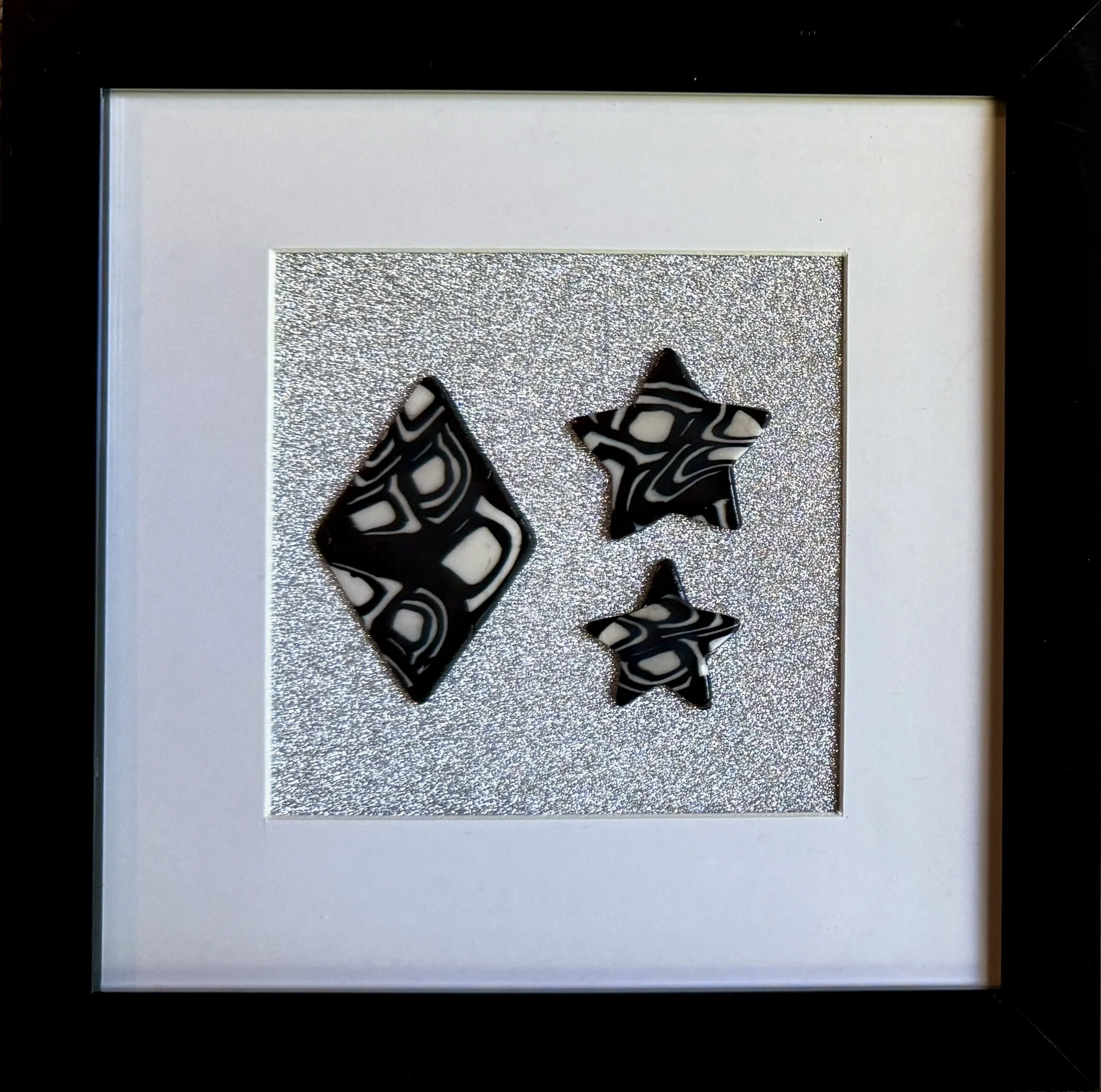 "SPECIMEN NO. 6: DAMSEL IN DISTRESS" -
6" x 6",
Mixed Media,
2025