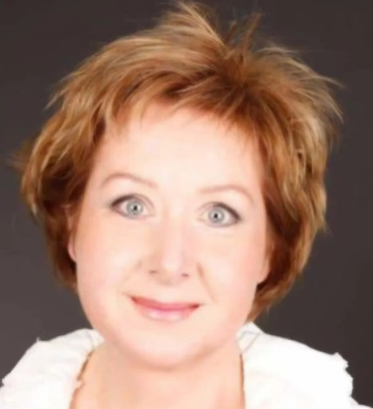 Pia Rahm vom Praxisteam der plastischen & ästhetischen Chirurgie St. Moritz