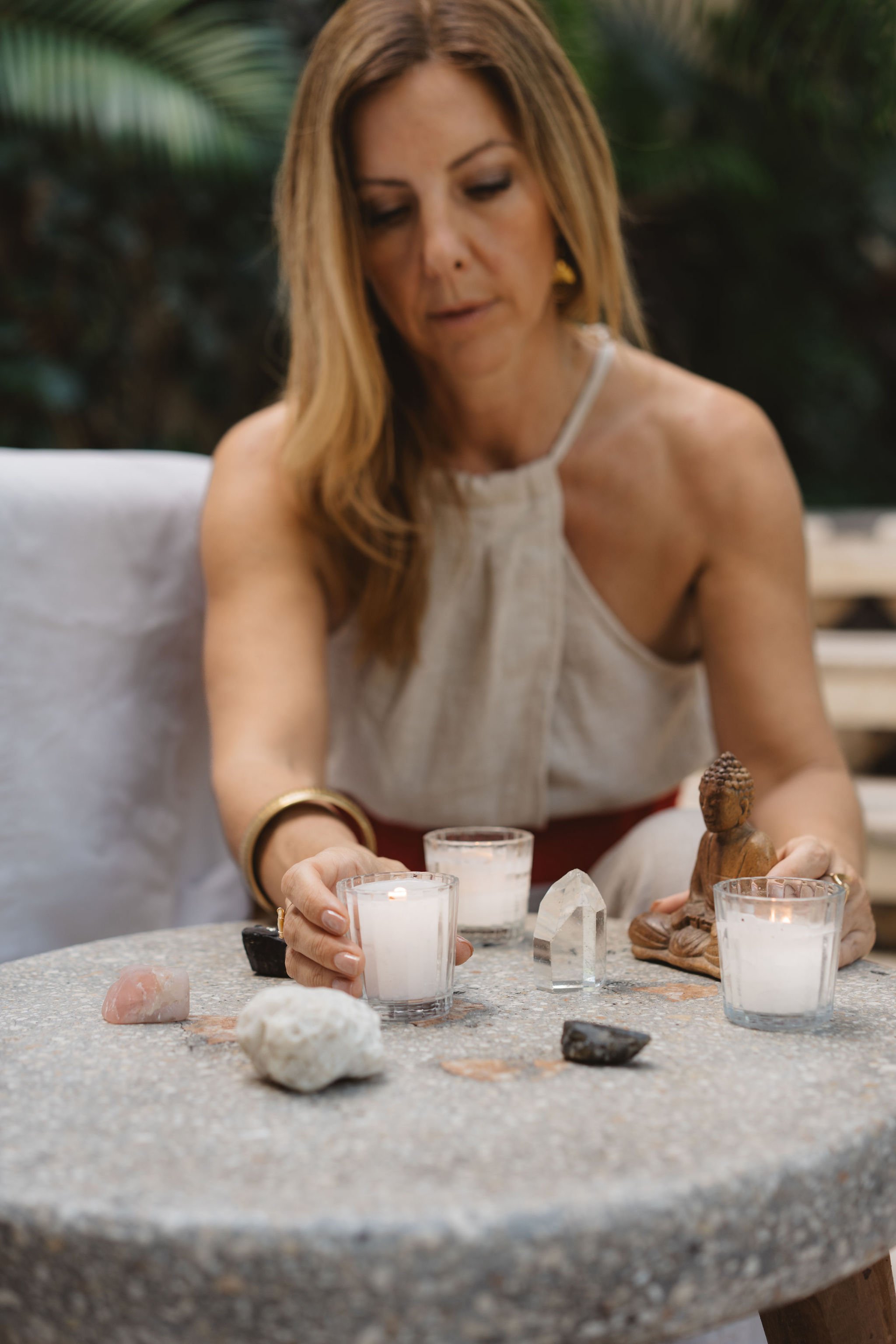 Spiritual channeling and healing sessions with an intuitive soul coach Malina Horbury