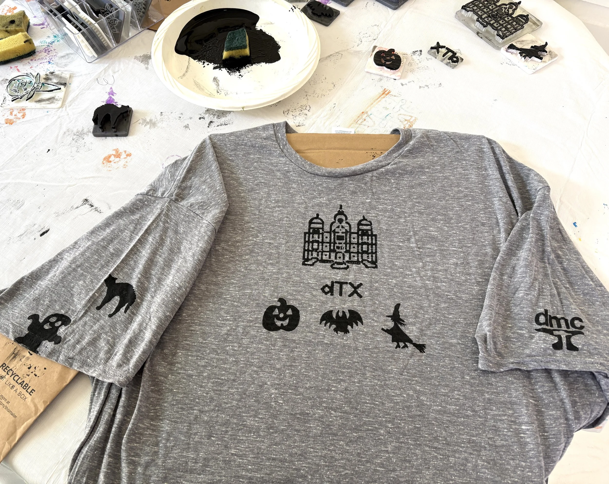 10/4 Print Your Own Halloween T-shirt