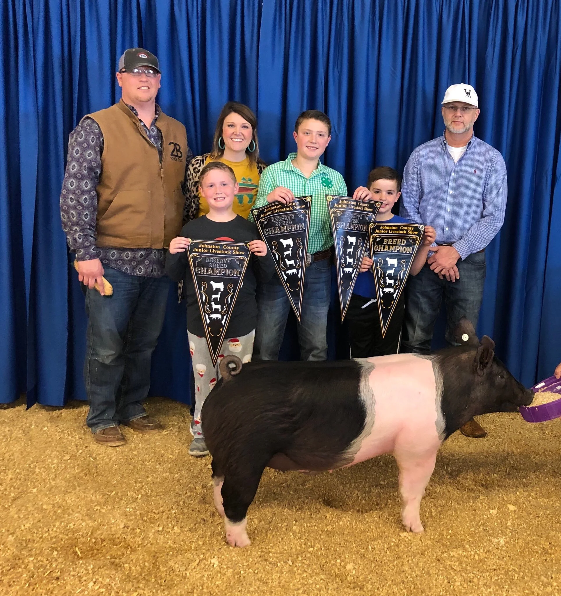 Blane Henry- Grand Champion Barrow- Johnsto County-OK.jpg