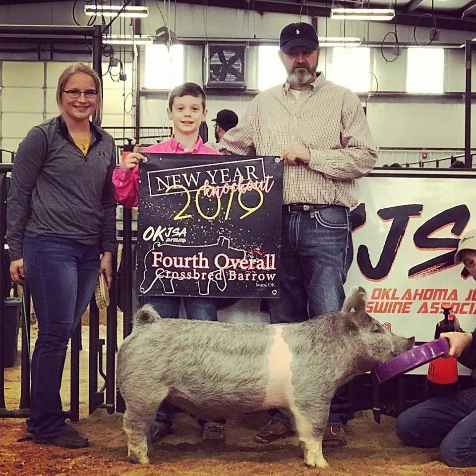 Maxwell-OKJSA New Years Knockout 4th overall crossbred barrow.jpg