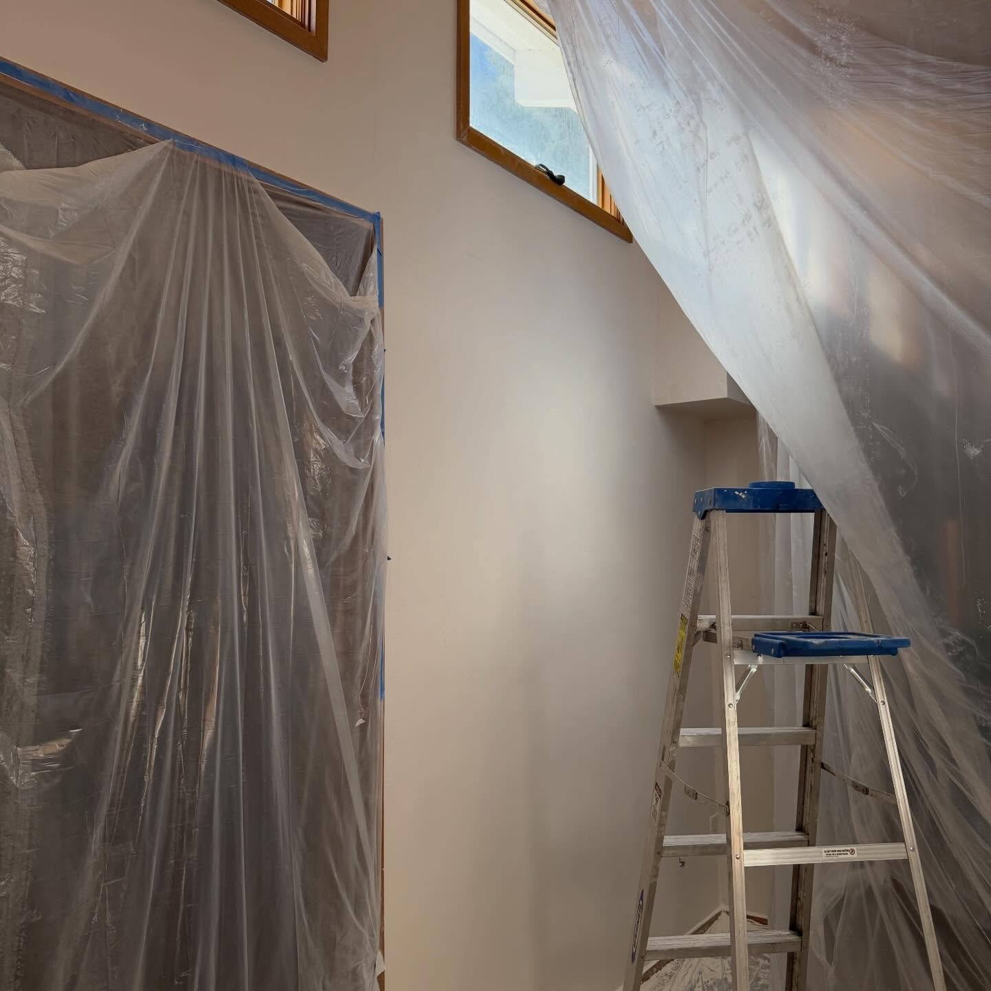 Wallpaper shows every imperfection.
We&rsquo;re skim coating the walls in this 1955 mid-century entry before installation to ensure the pattern lays flat and the seams disappear.

The unglamorous steps are often the most important. #interiordesign #w