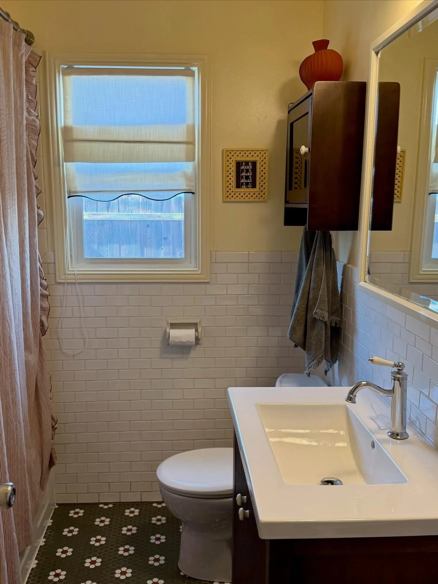 Small bathroom. Big shift.

This client wanted a fresh start without committing to a full renovation.
Instead of gutting the space, we focused on the details that would change how it actually feels to be in here:

&ndash; New floor tile
&ndash; Updat