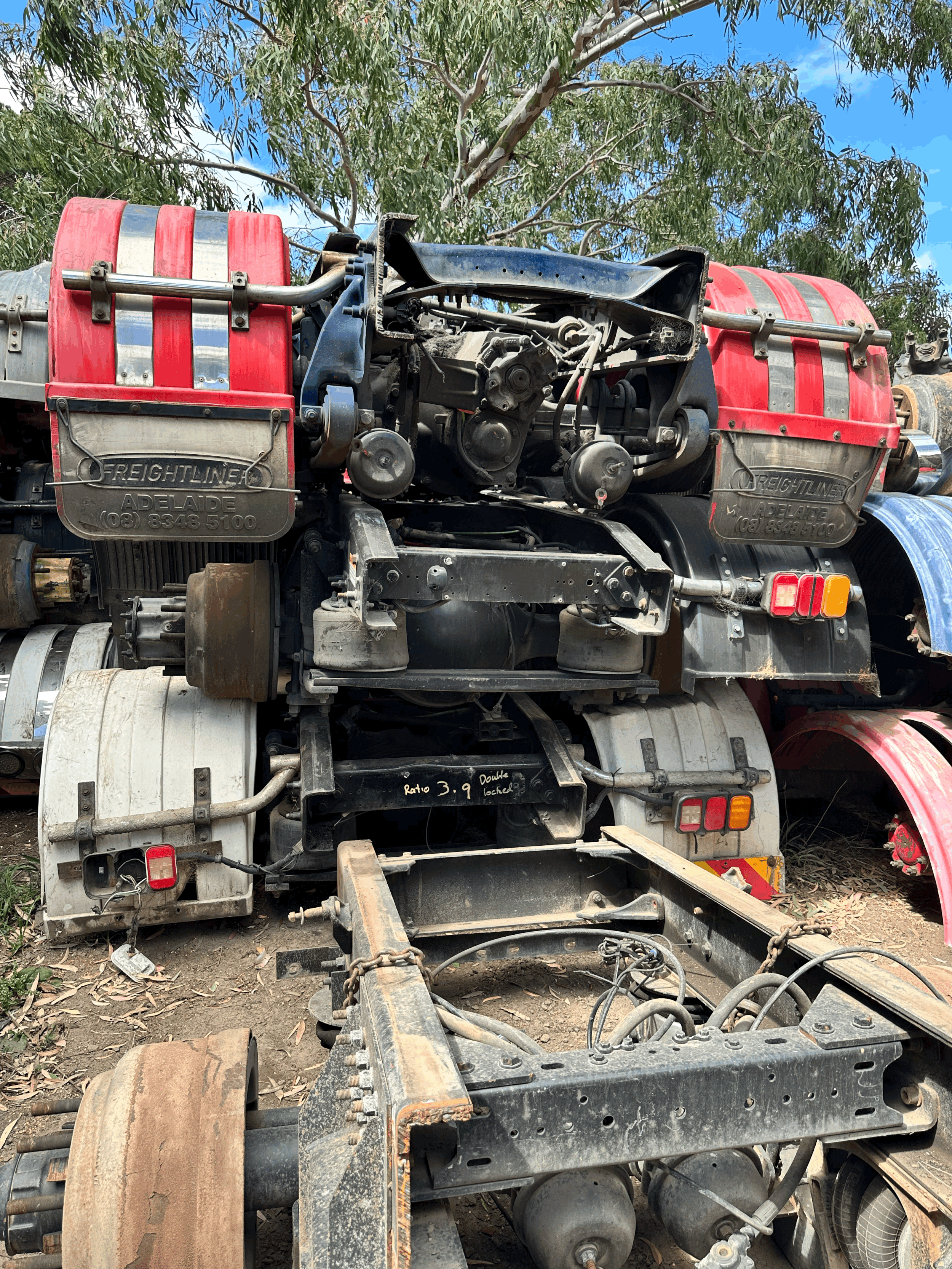 Airliner suspension cut offs