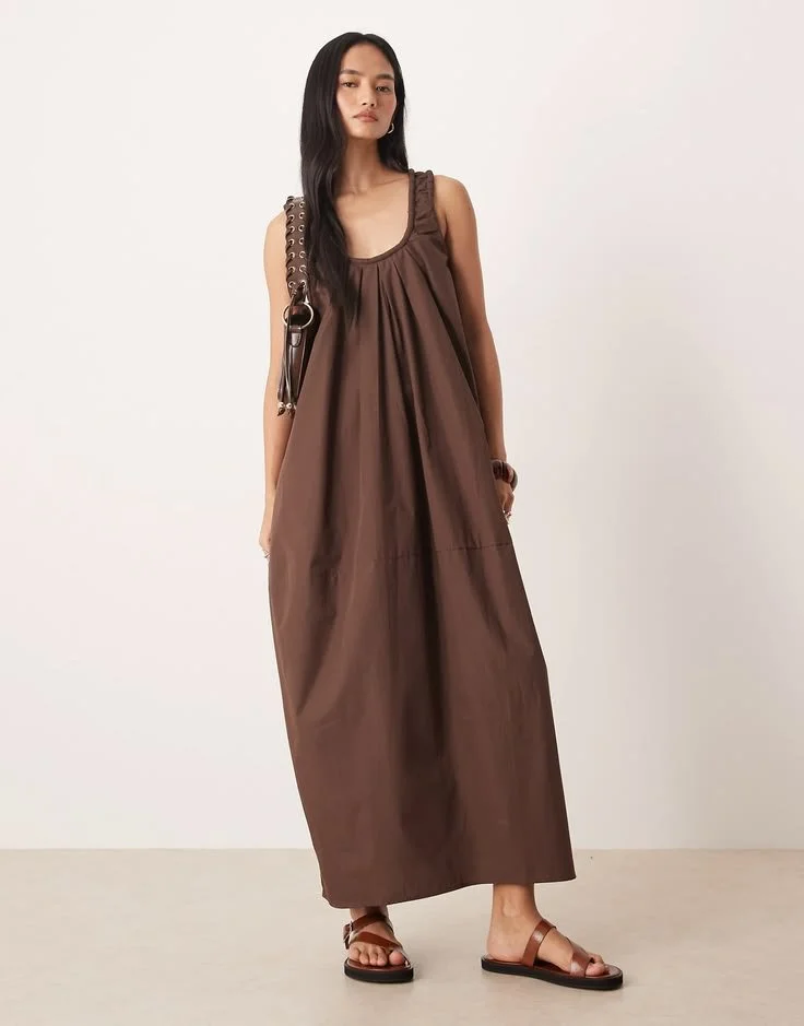 ASOS DESIGN Poplin Ruched Scoop Neck Maxi Sundress — Chocolate
