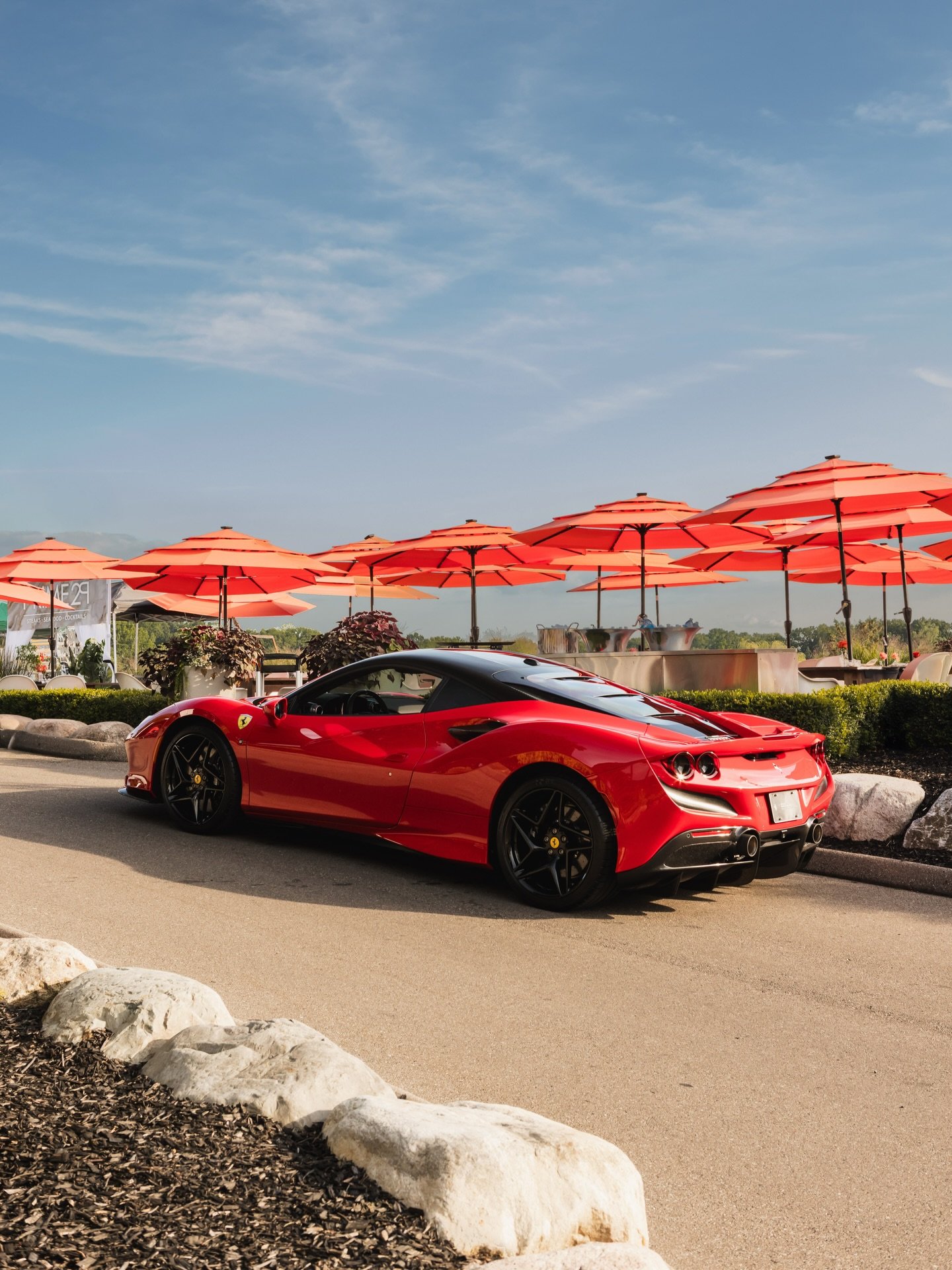 F8 Tributo at the country club

#Ferrari #F8