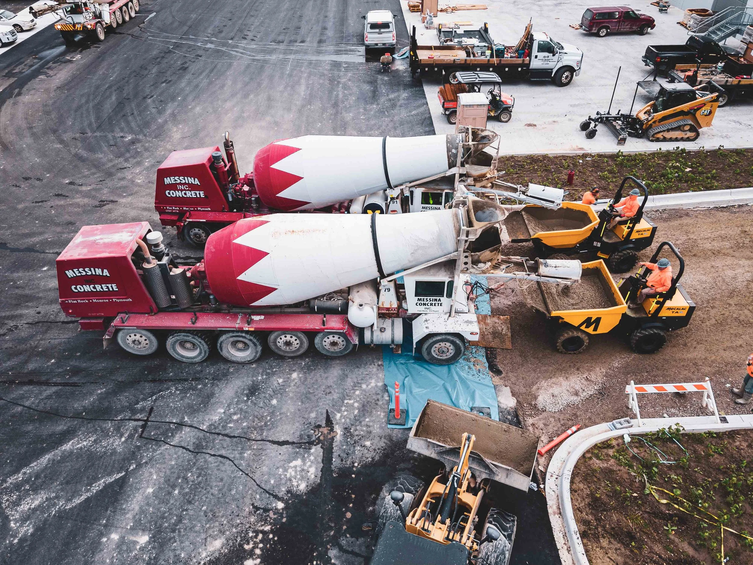 MC10.19.23-33 web.jpg