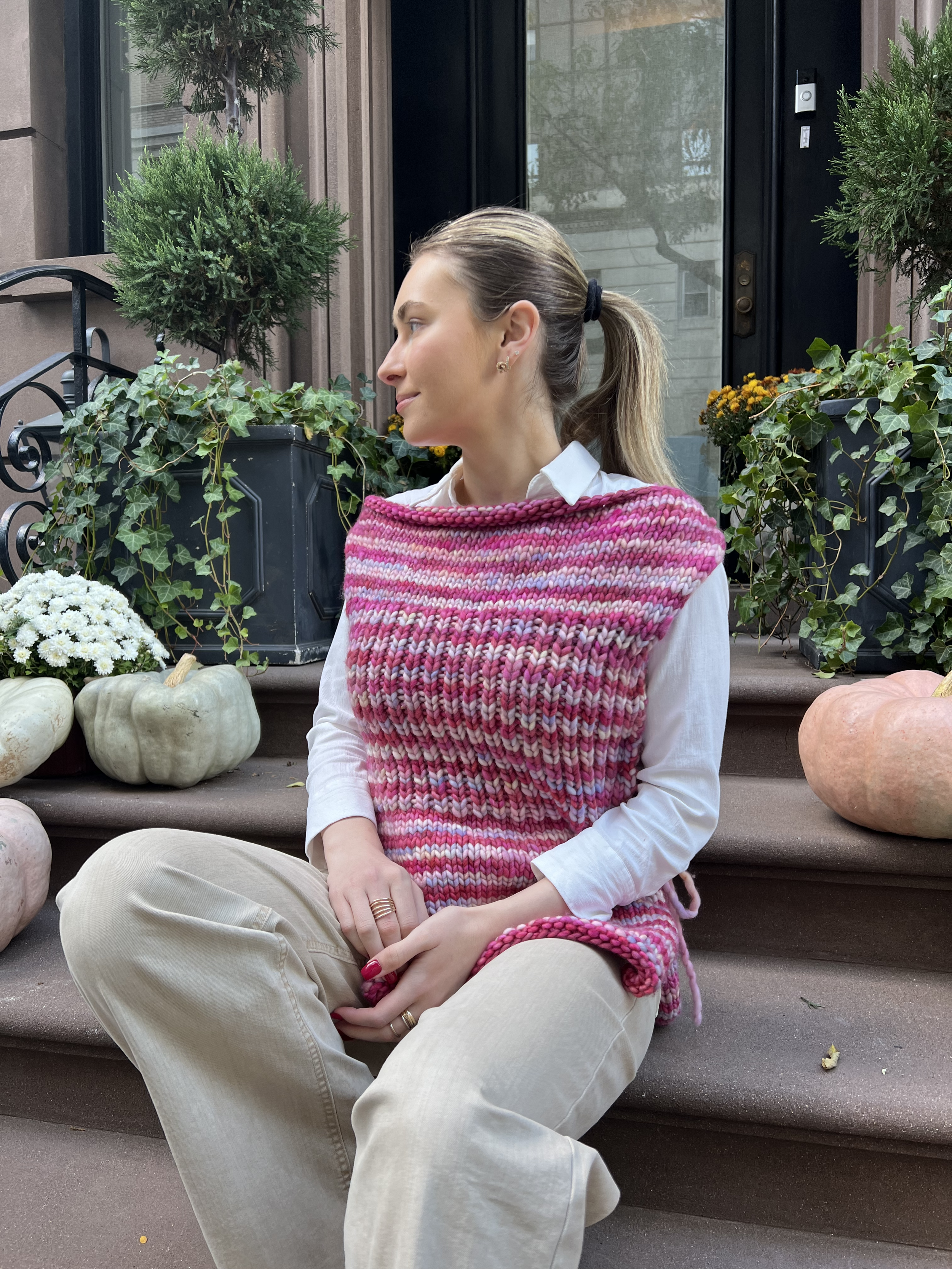 Boatneck sweater.png