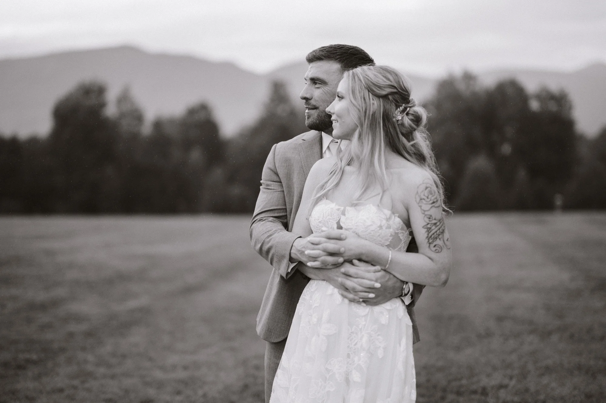 Couple embraced at mountain top resort