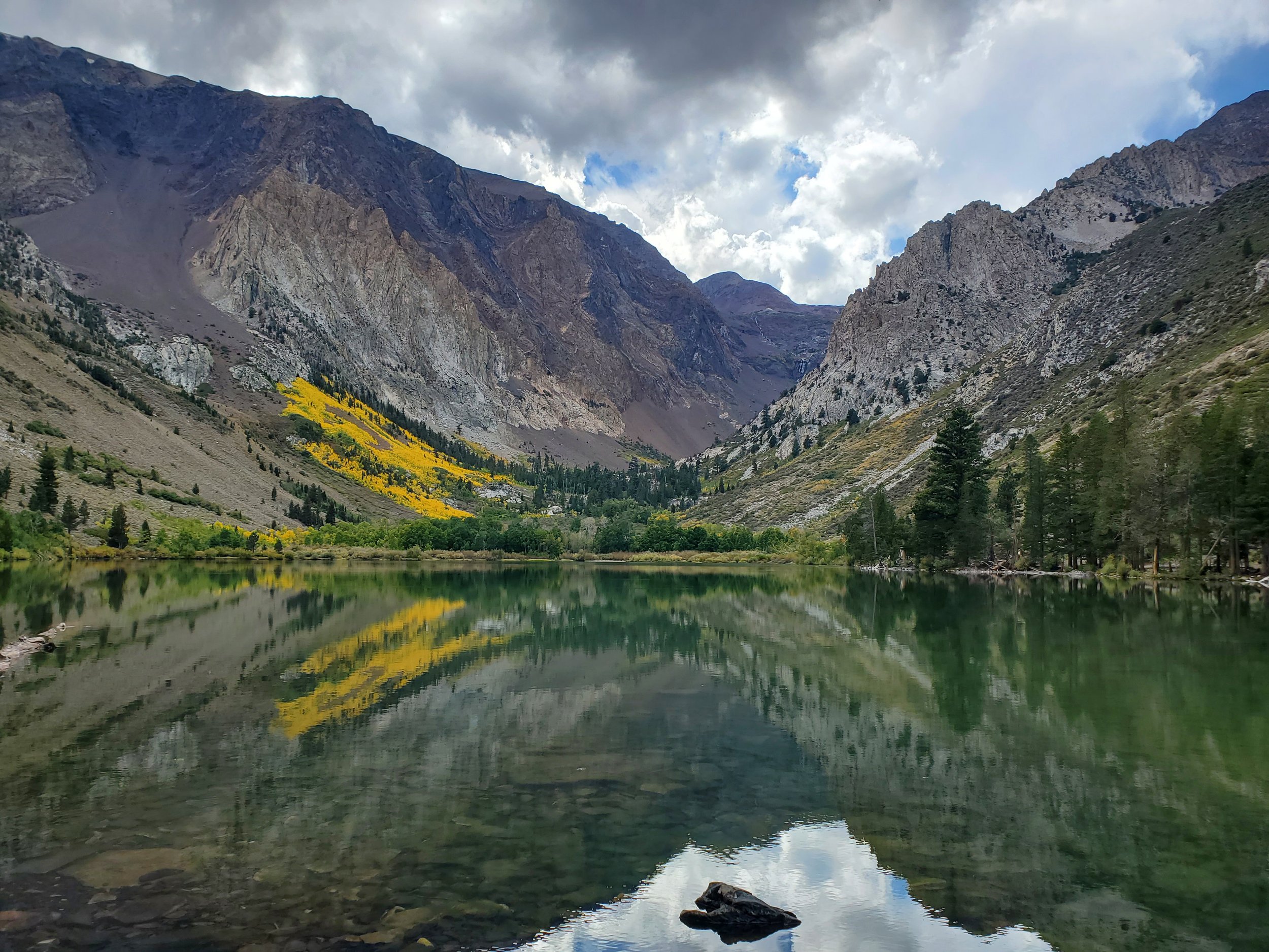 Photo of Parker Lake in the fall