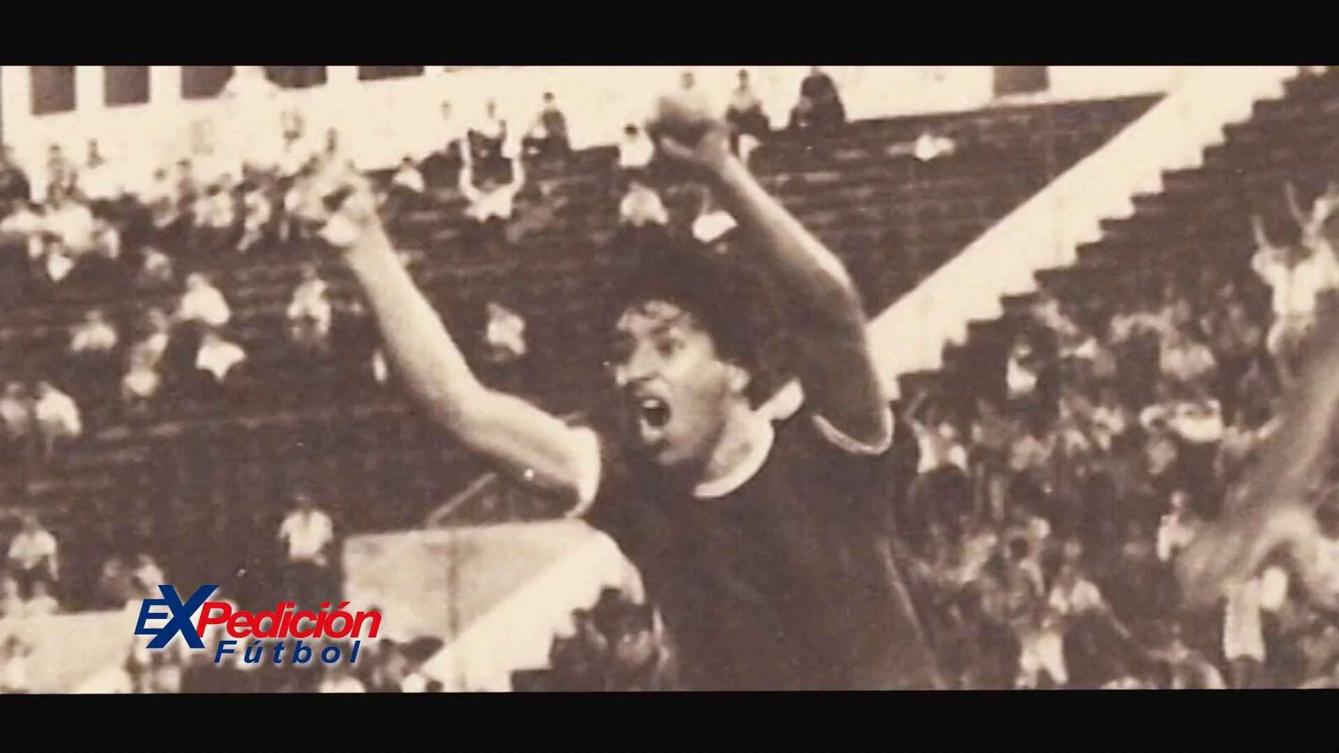 Arrua.Still016.jpg