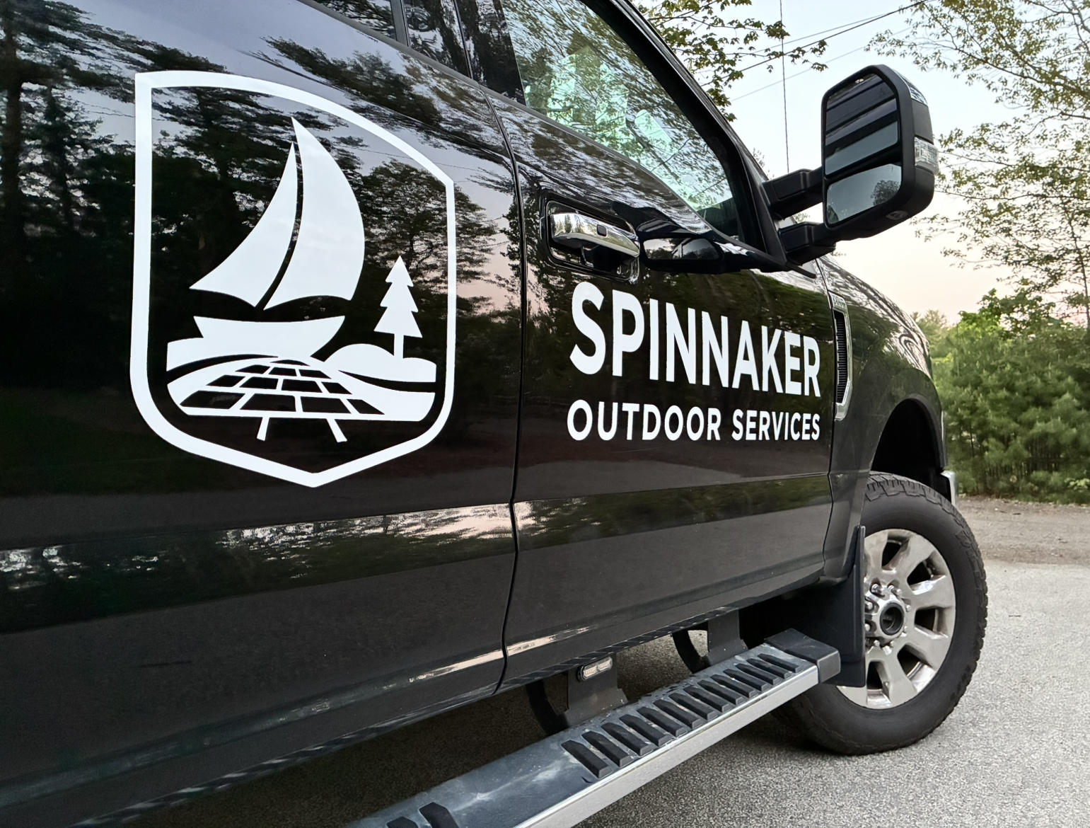 Truck logo